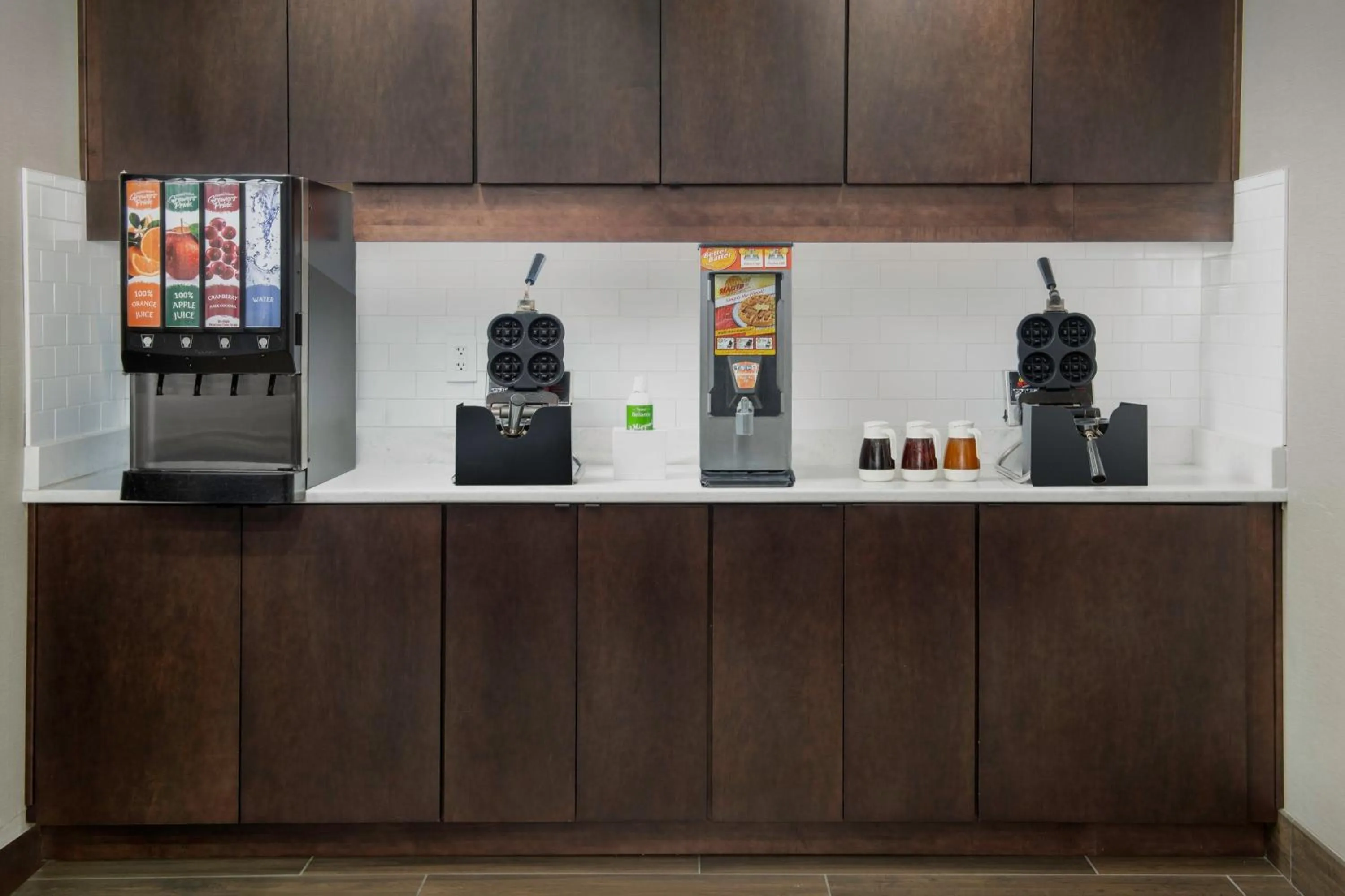 Breakfast in Residence Inn Birmingham Hoover