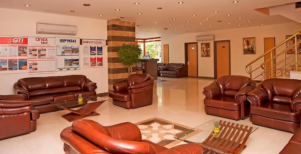 Lobby or reception in Wassermann Hotel