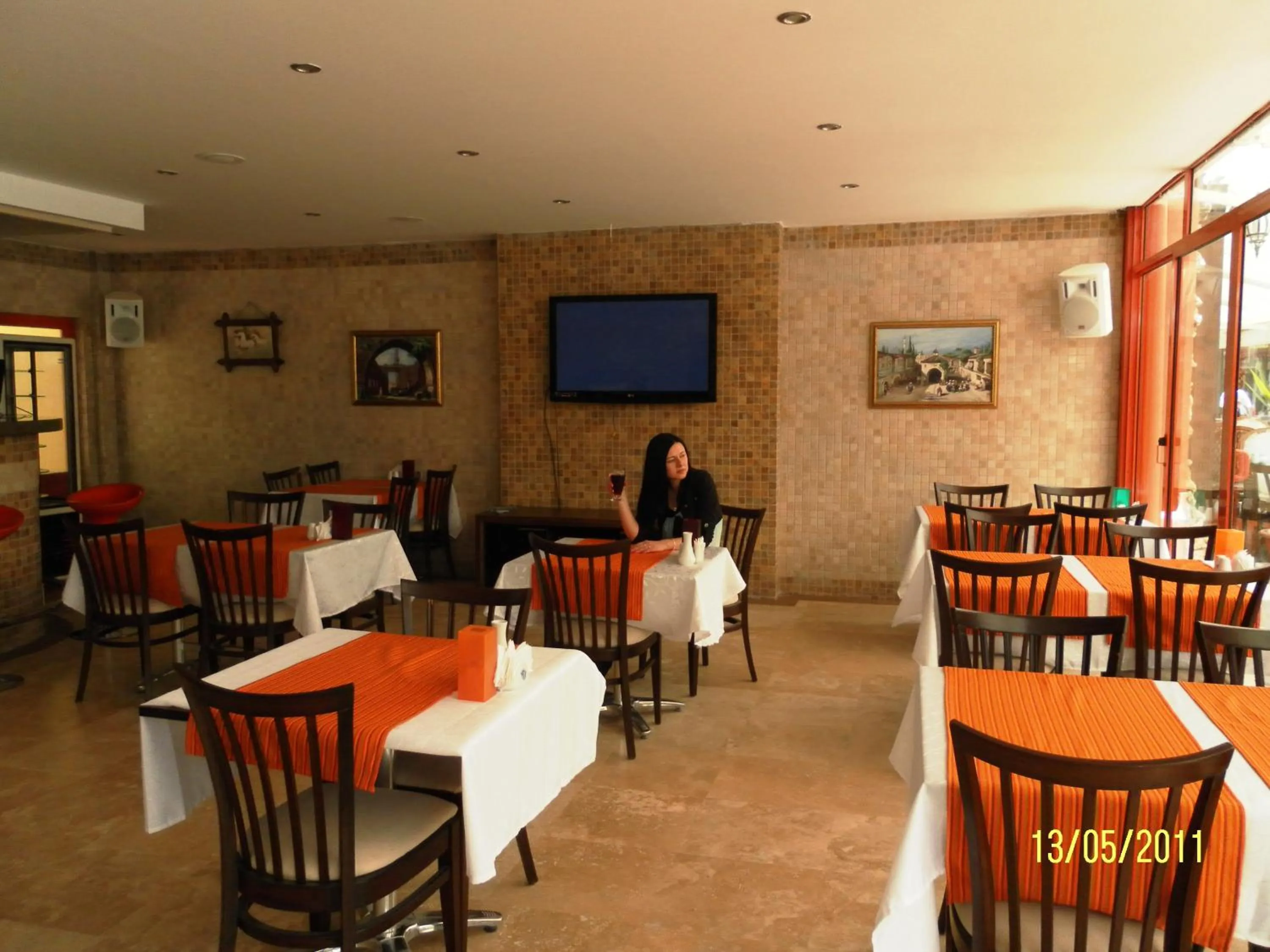 Coffee/tea facilities in Wassermann Hotel