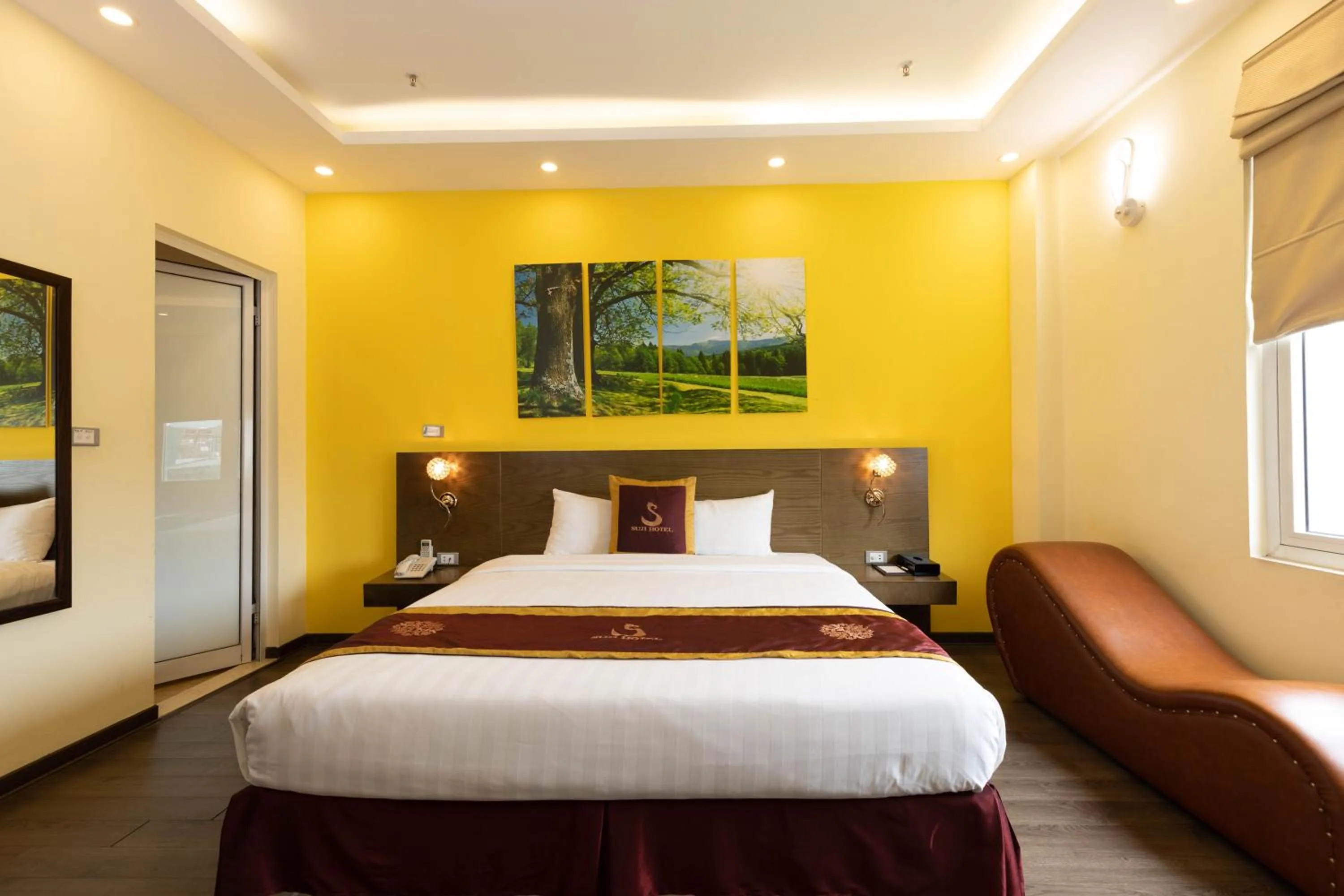 Bed in Suji My Dinh Hotel