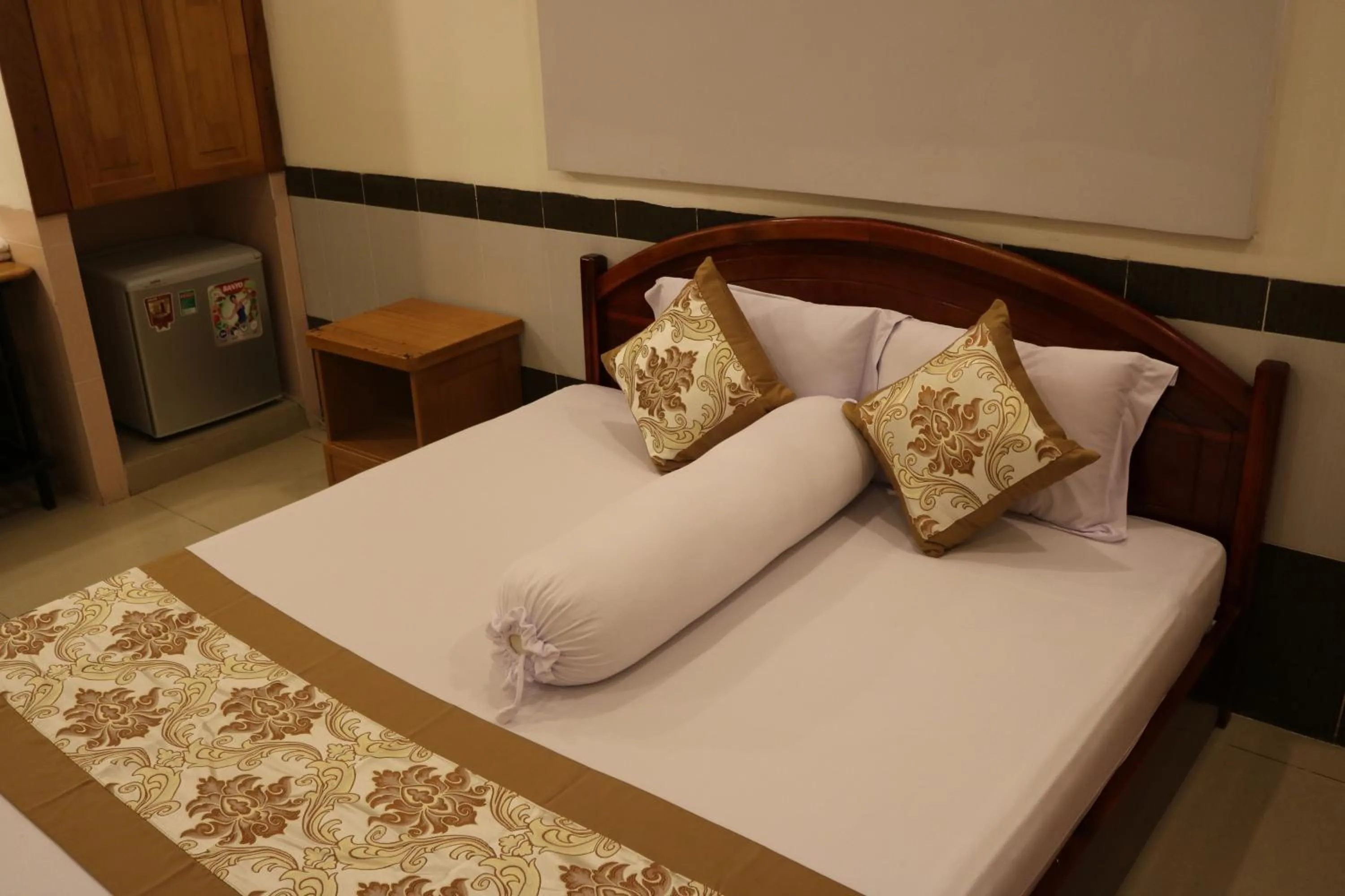 Bed in Ngoc Son Hotel