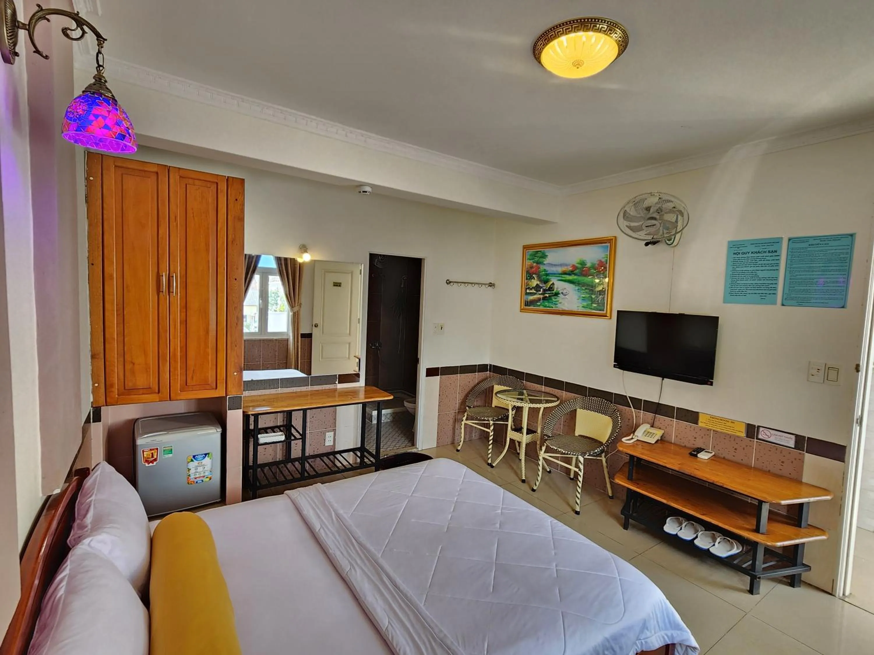 Bed in Ngoc Son Hotel