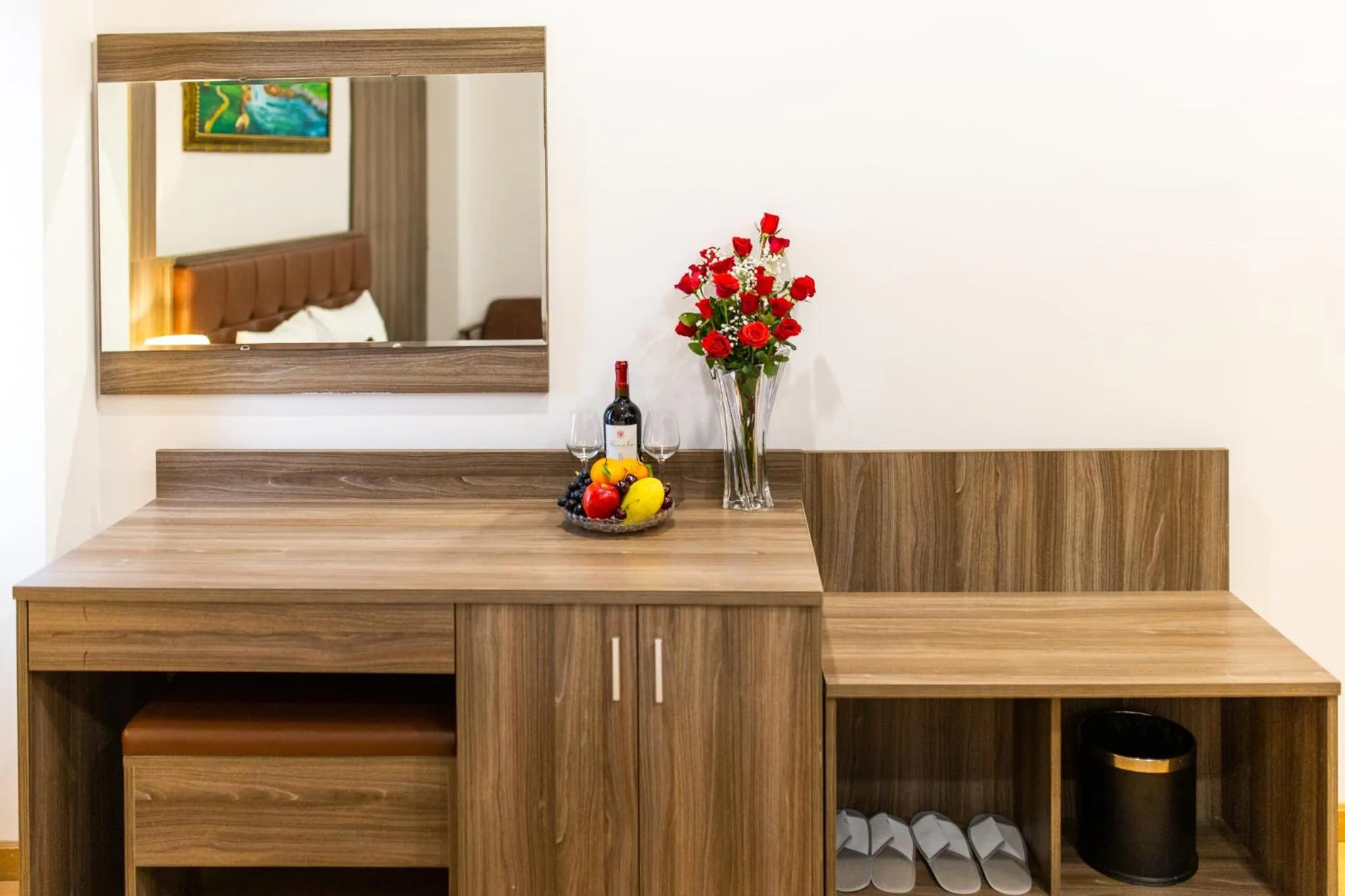 wardrobe in Mai Thang Hotel Da Lat