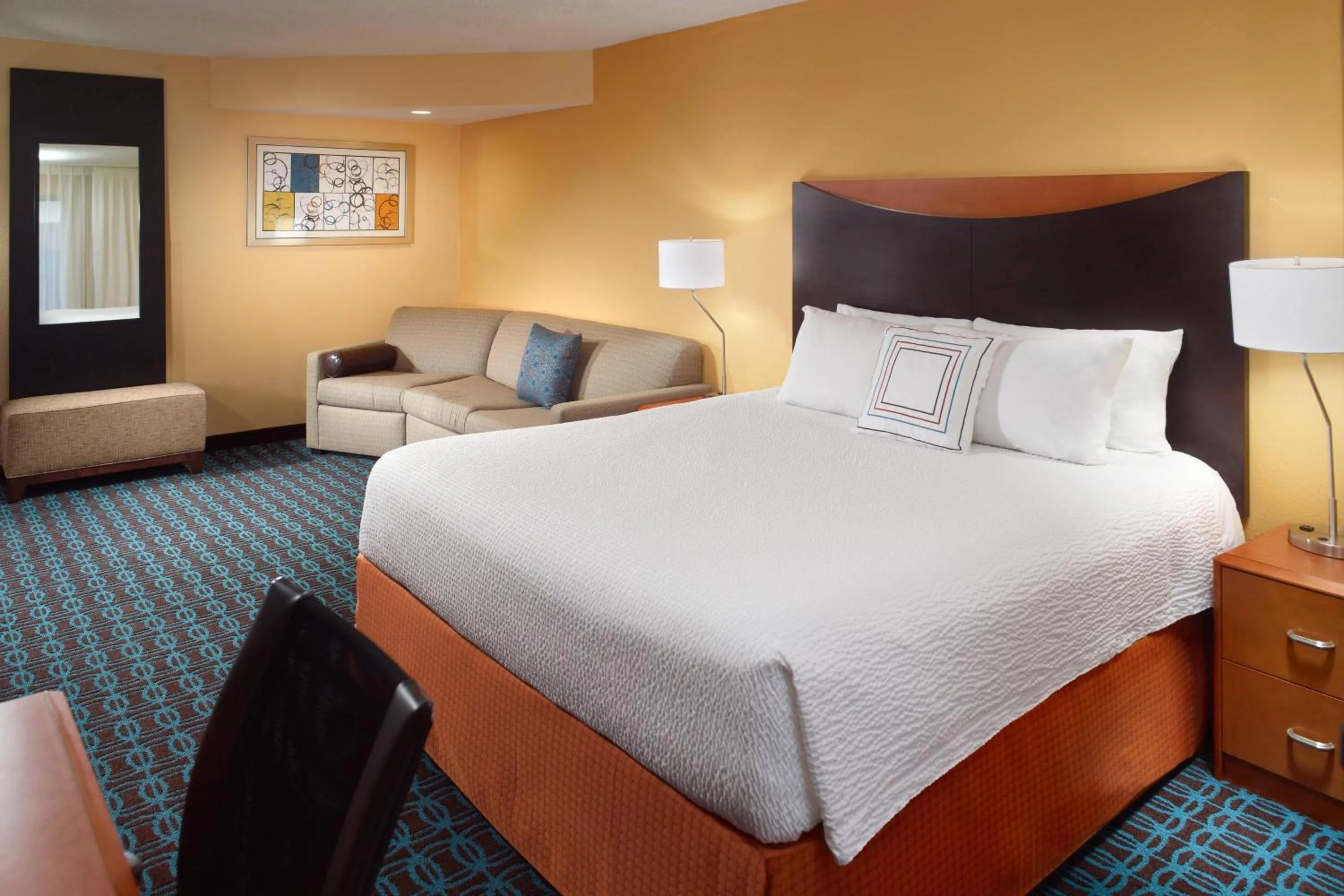 Photo of the whole room, Bed in Fairfield Inn & Suites Clarksville