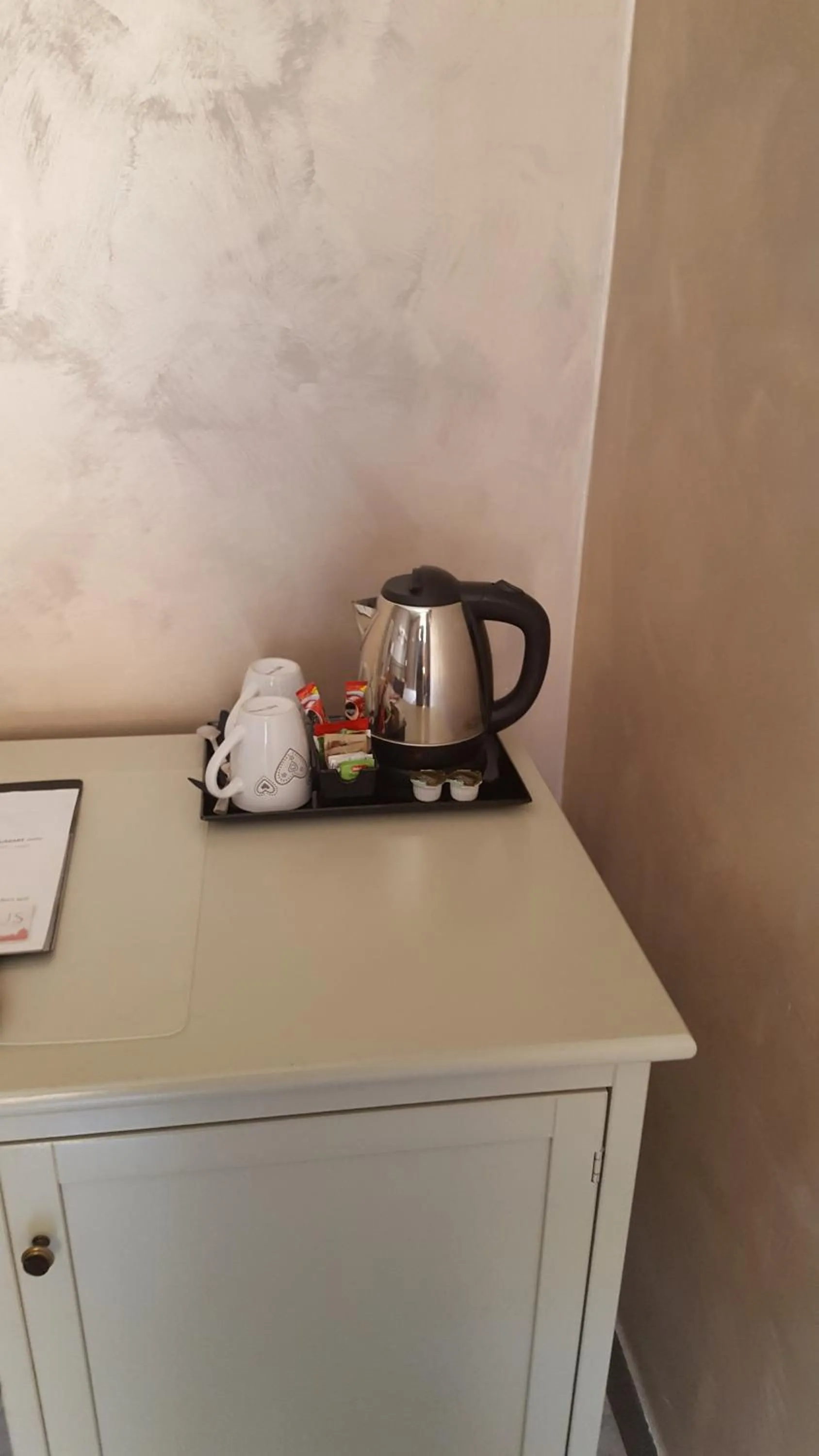 Coffee/tea facilities in Aelius