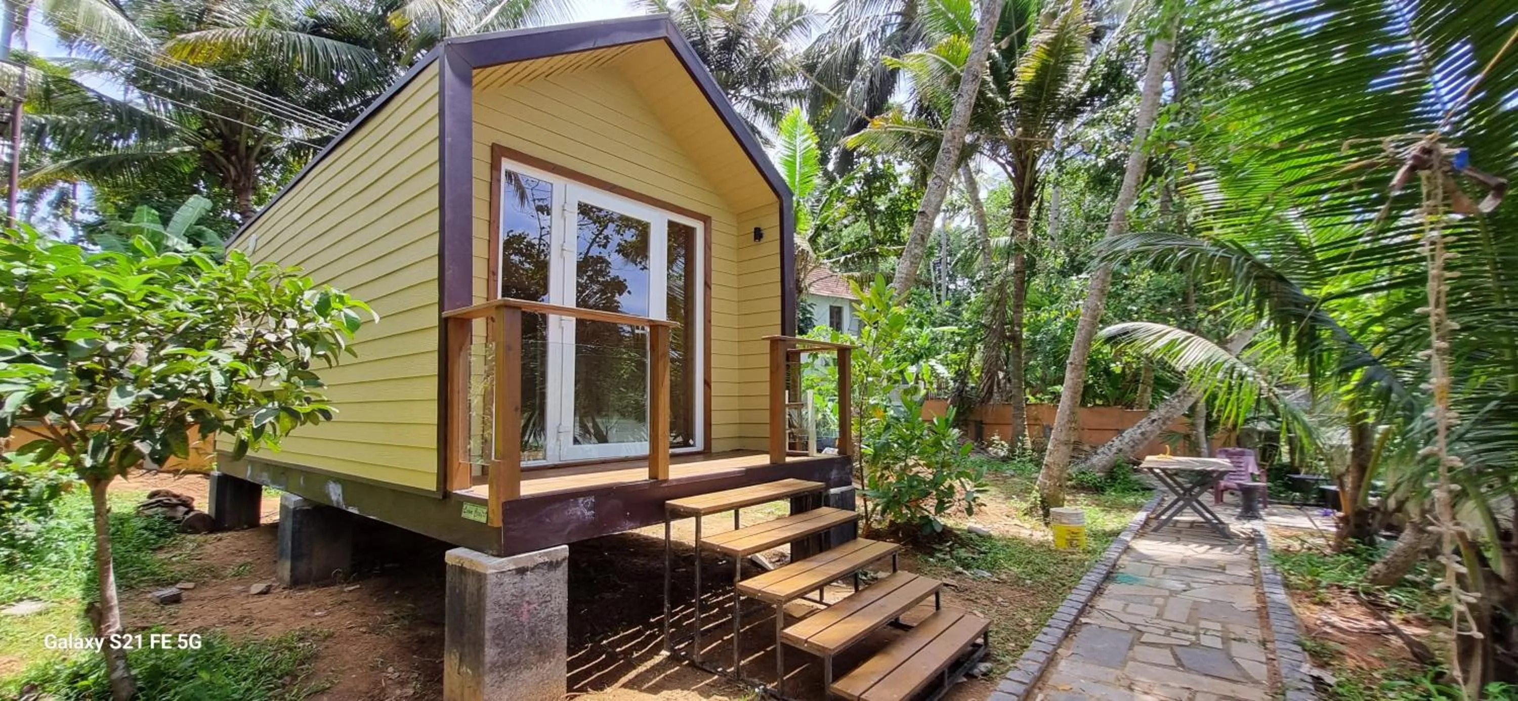 GreenChromide Homestays