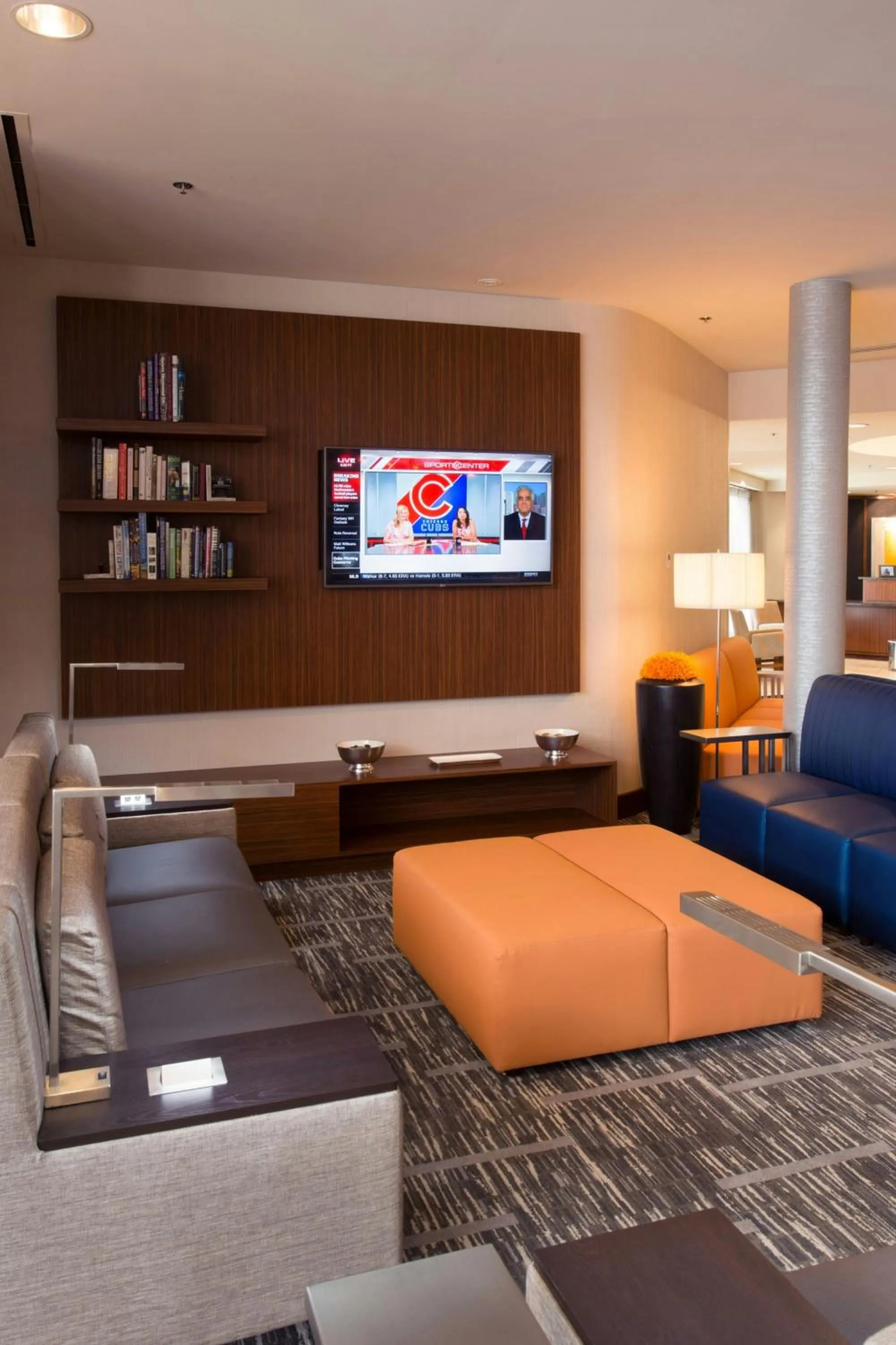 Lobby or reception in Courtyard by Marriott Canton