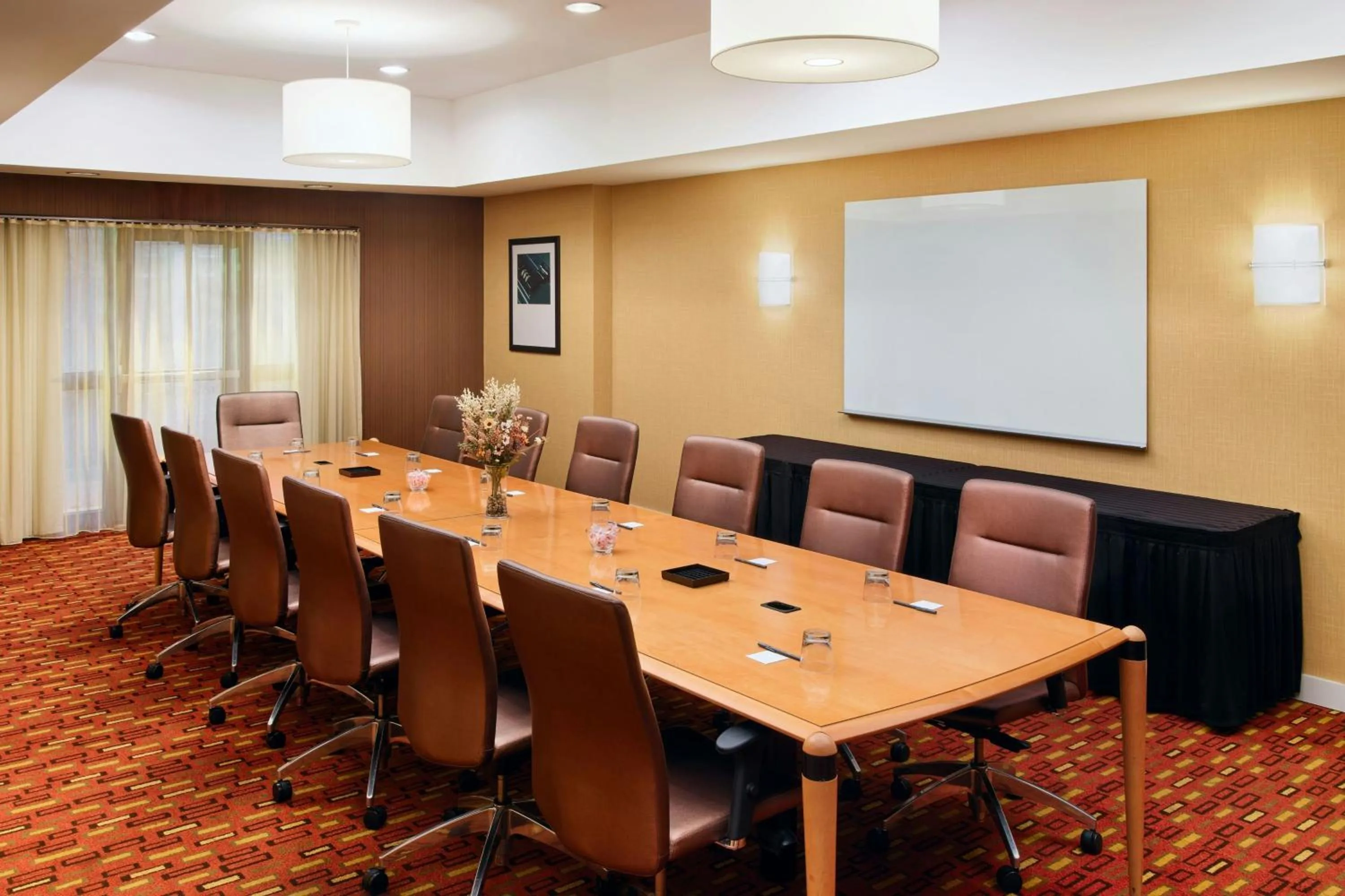 Meeting/conference room in Courtyard by Marriott Akron Stow