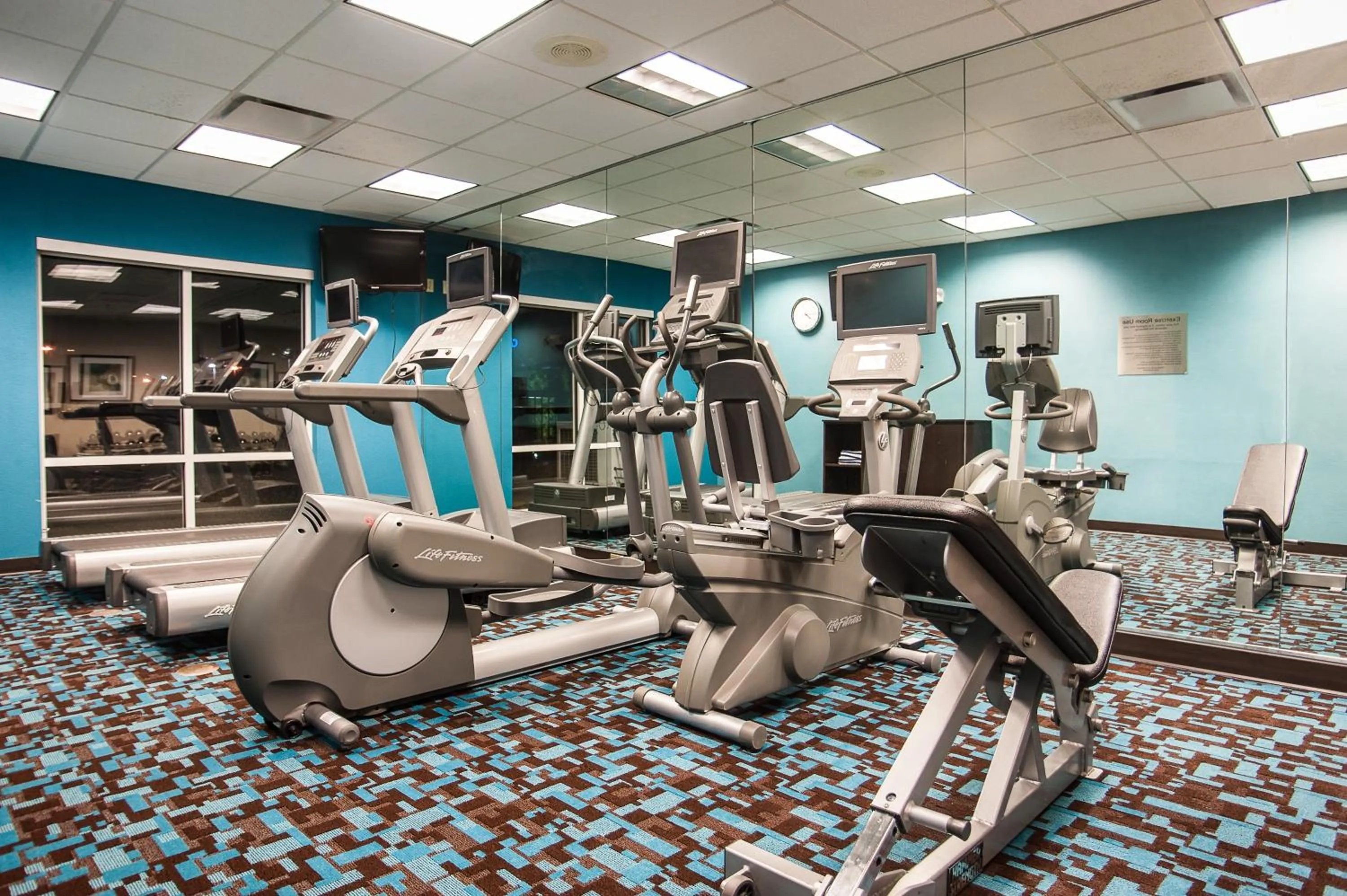 Activities in Comfort Inn & Suites Akron South