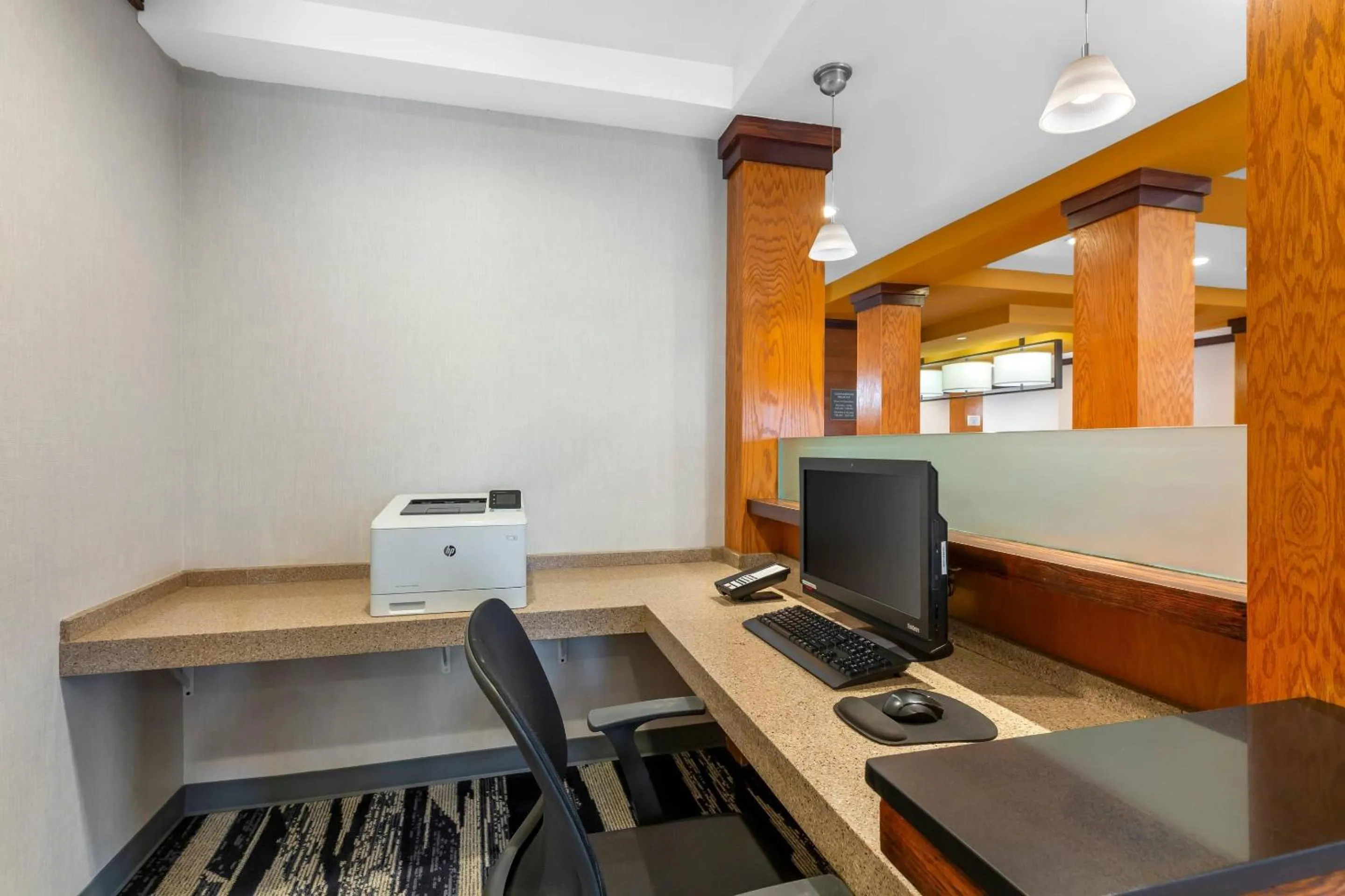 Business facilities in Comfort Inn & Suites Akron South