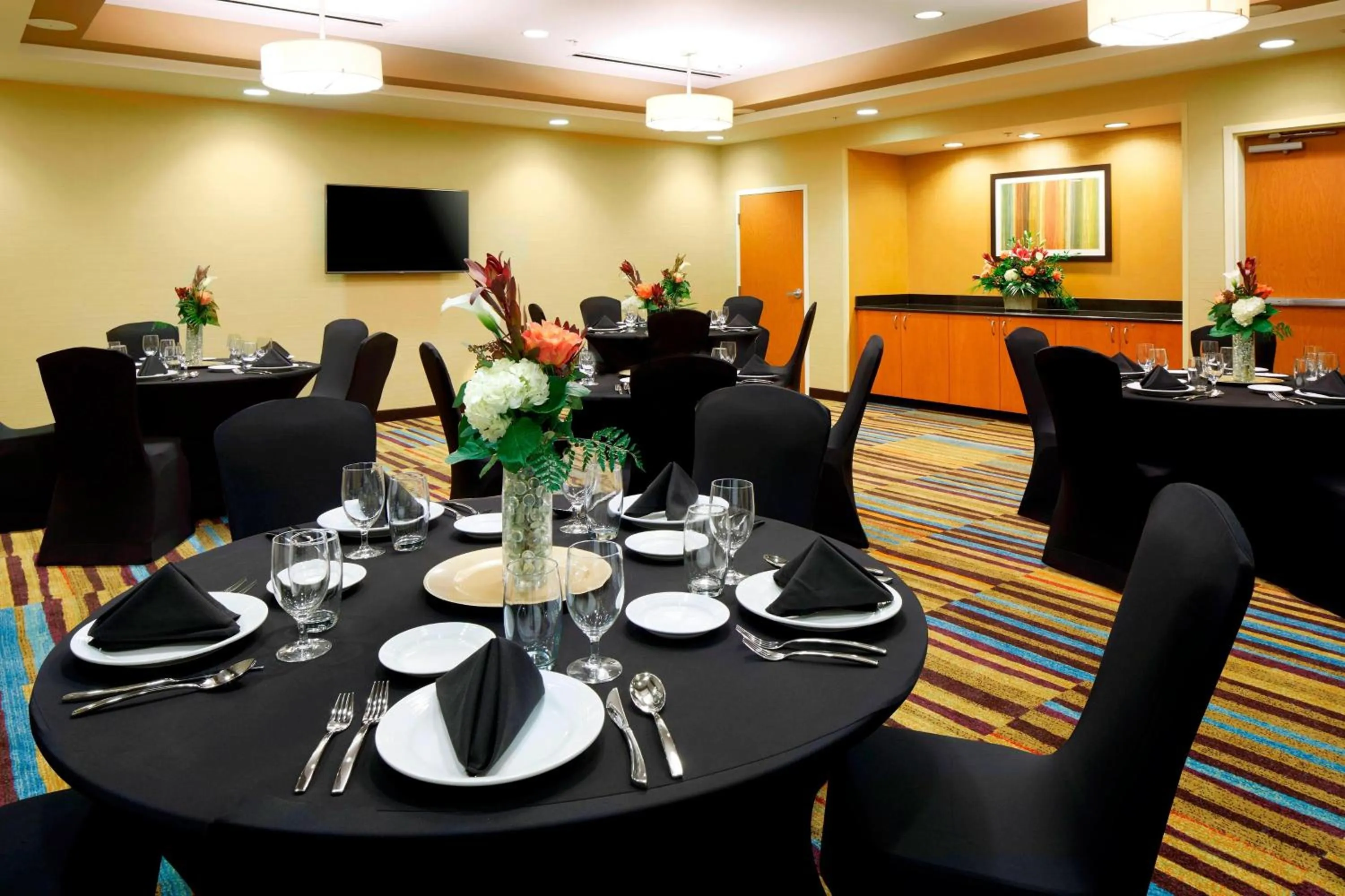 Meeting/conference room in Fairfield Inn & Suites by Marriott Cumberland