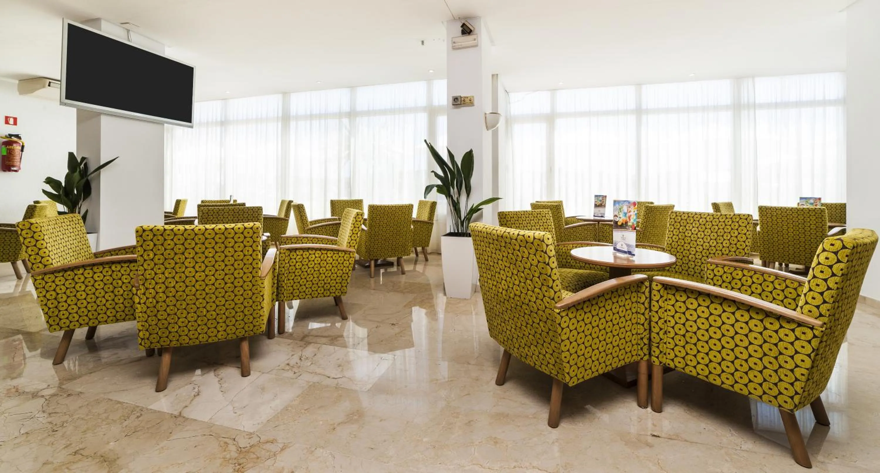 Lounge or bar in Globales Verdemar