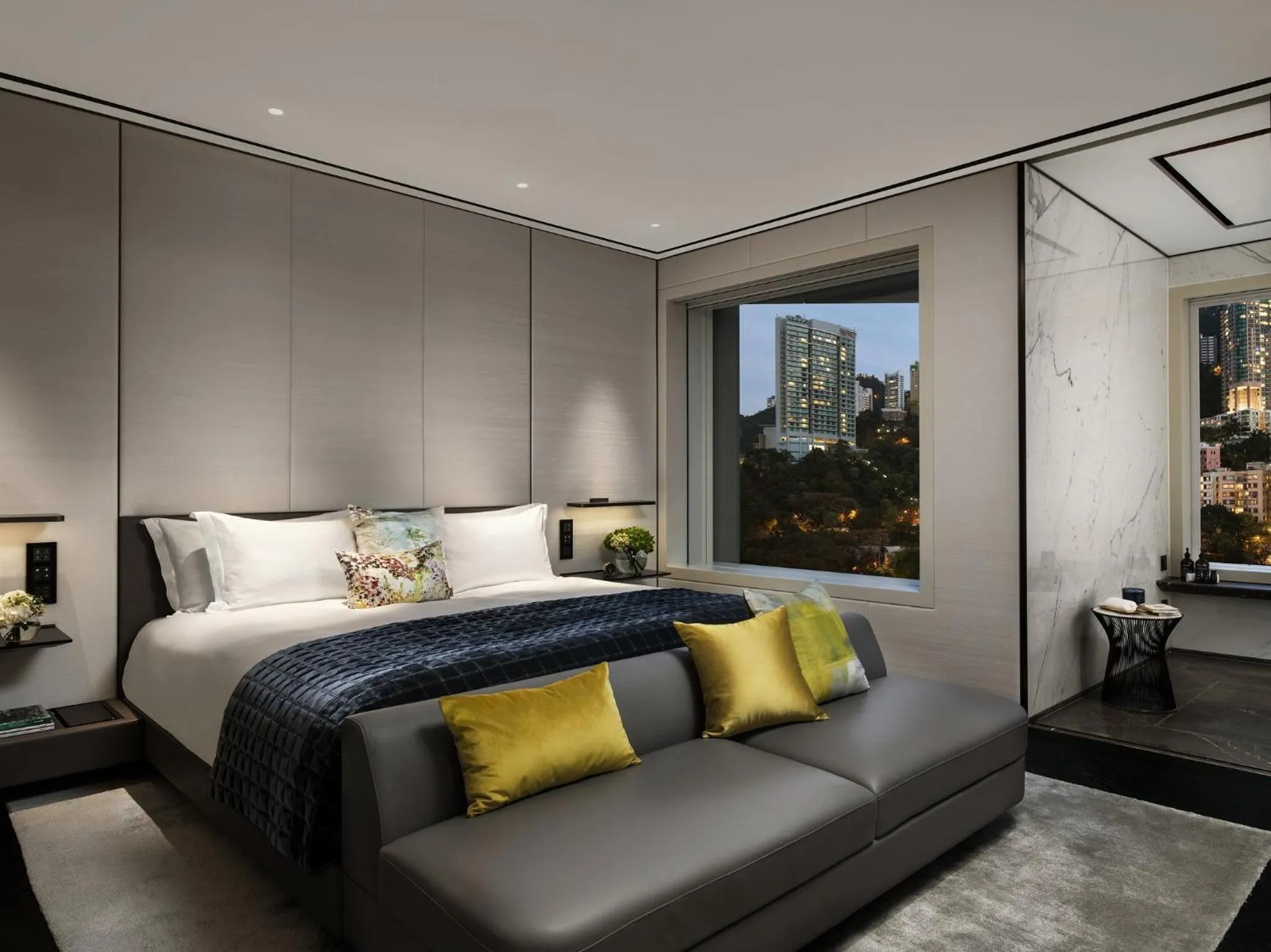Bedroom, Bed in The Murray, Hong Kong, a Niccolo Hotel