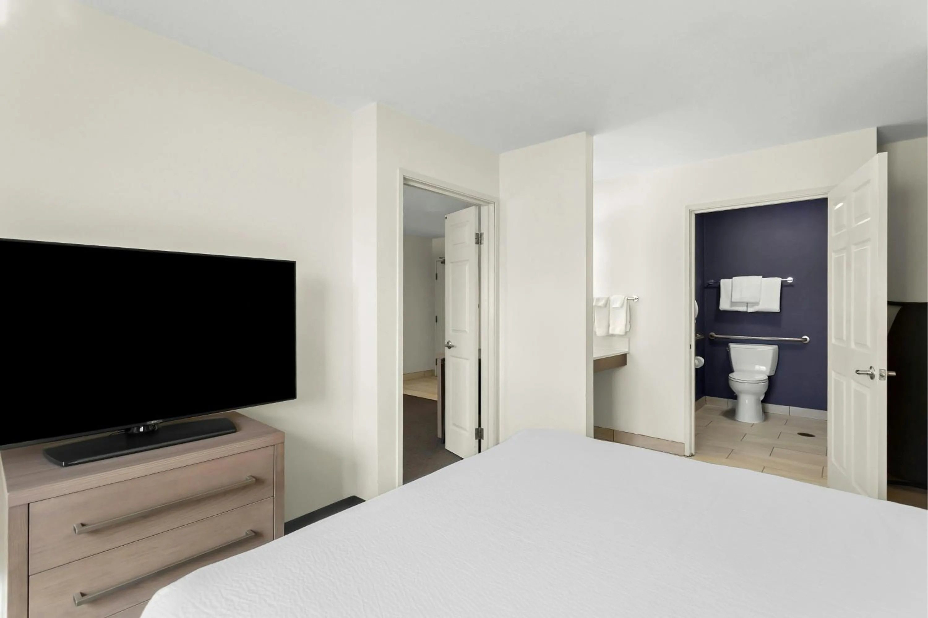 Bedroom, Bed in Residence Inn Chicago Southeast/Hammond, IN