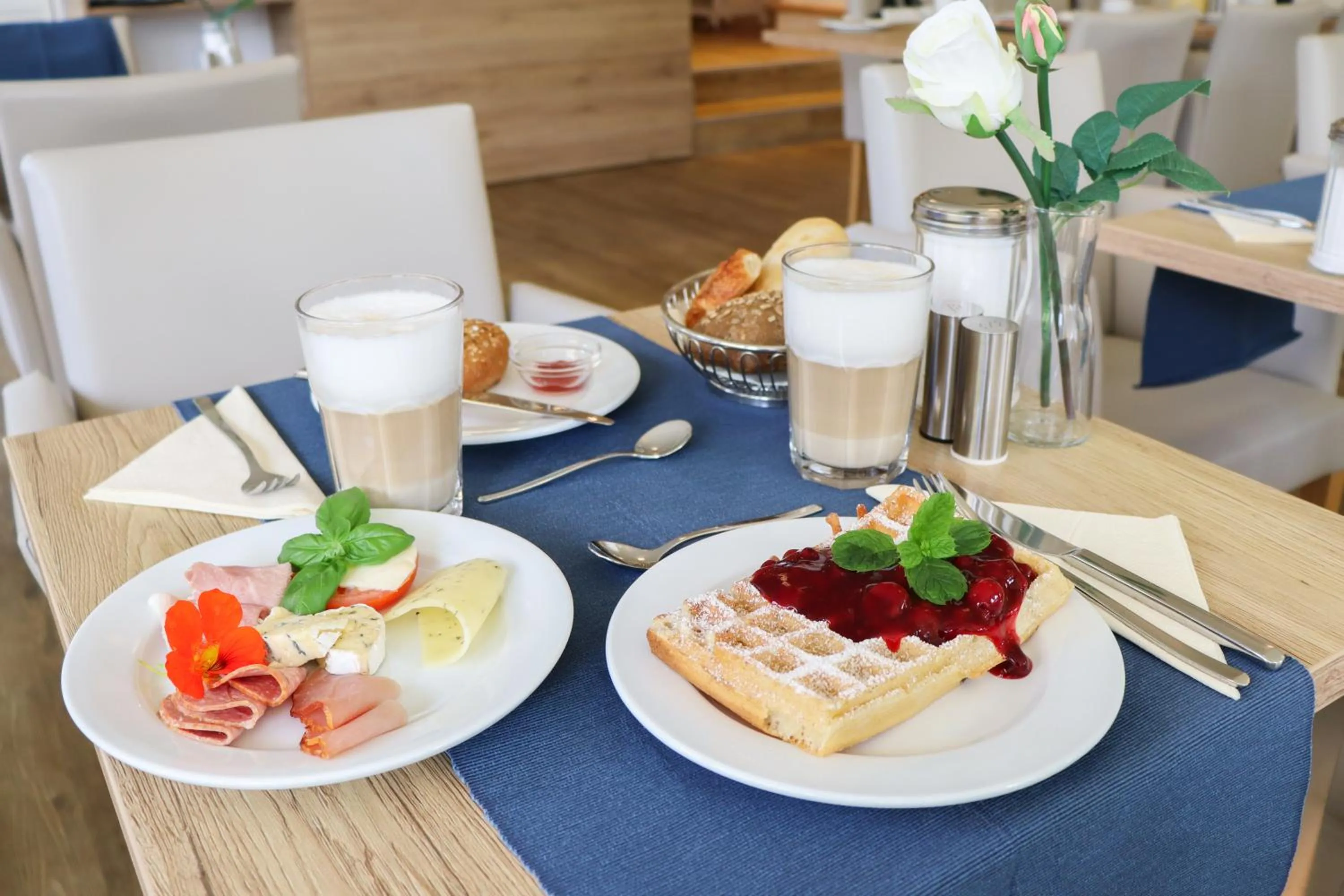 Breakfast in Das Frühstückshotel Büsum