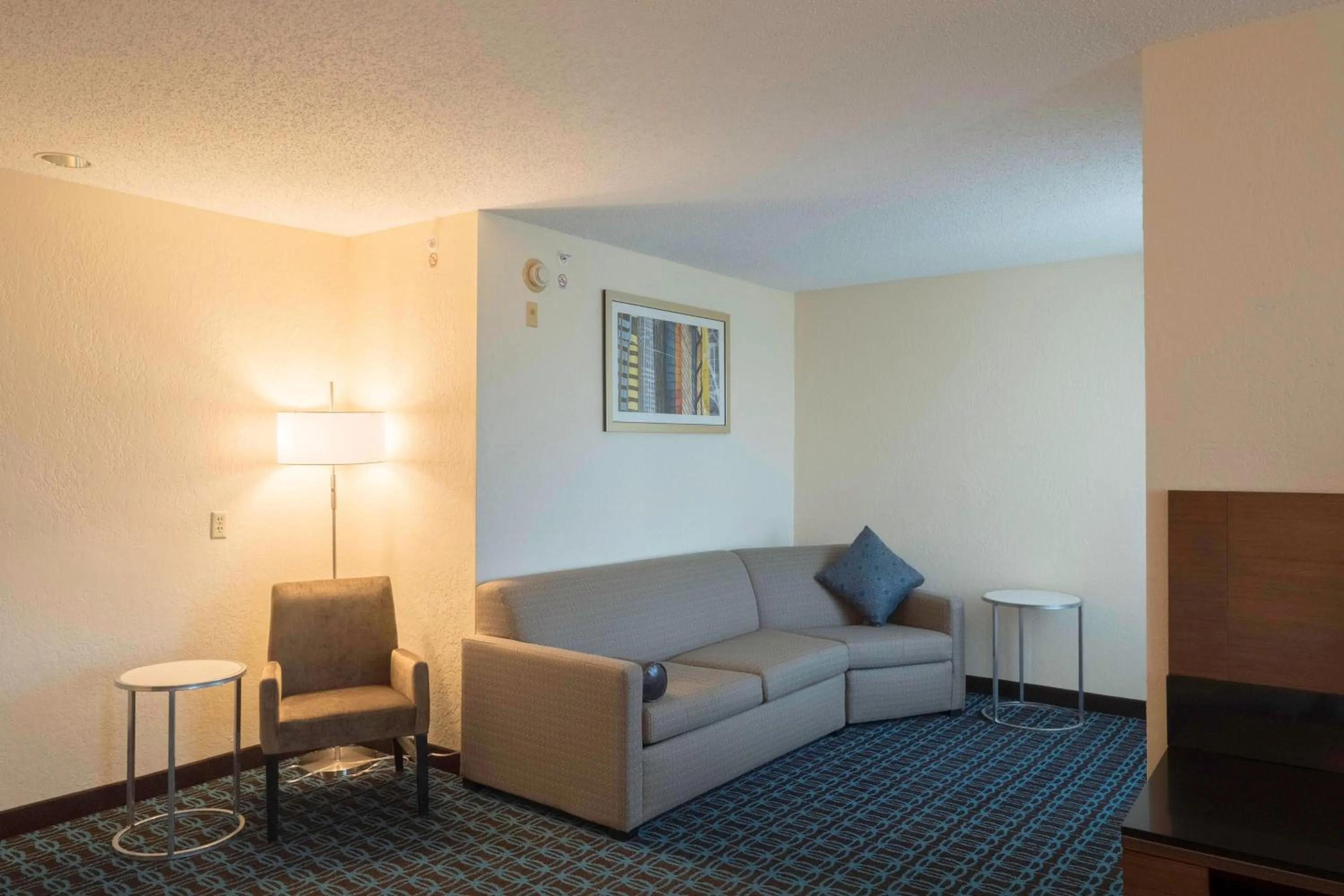 Photo of the whole room in Fairfield Inn & Suites by Marriott Cleveland Streetsboro