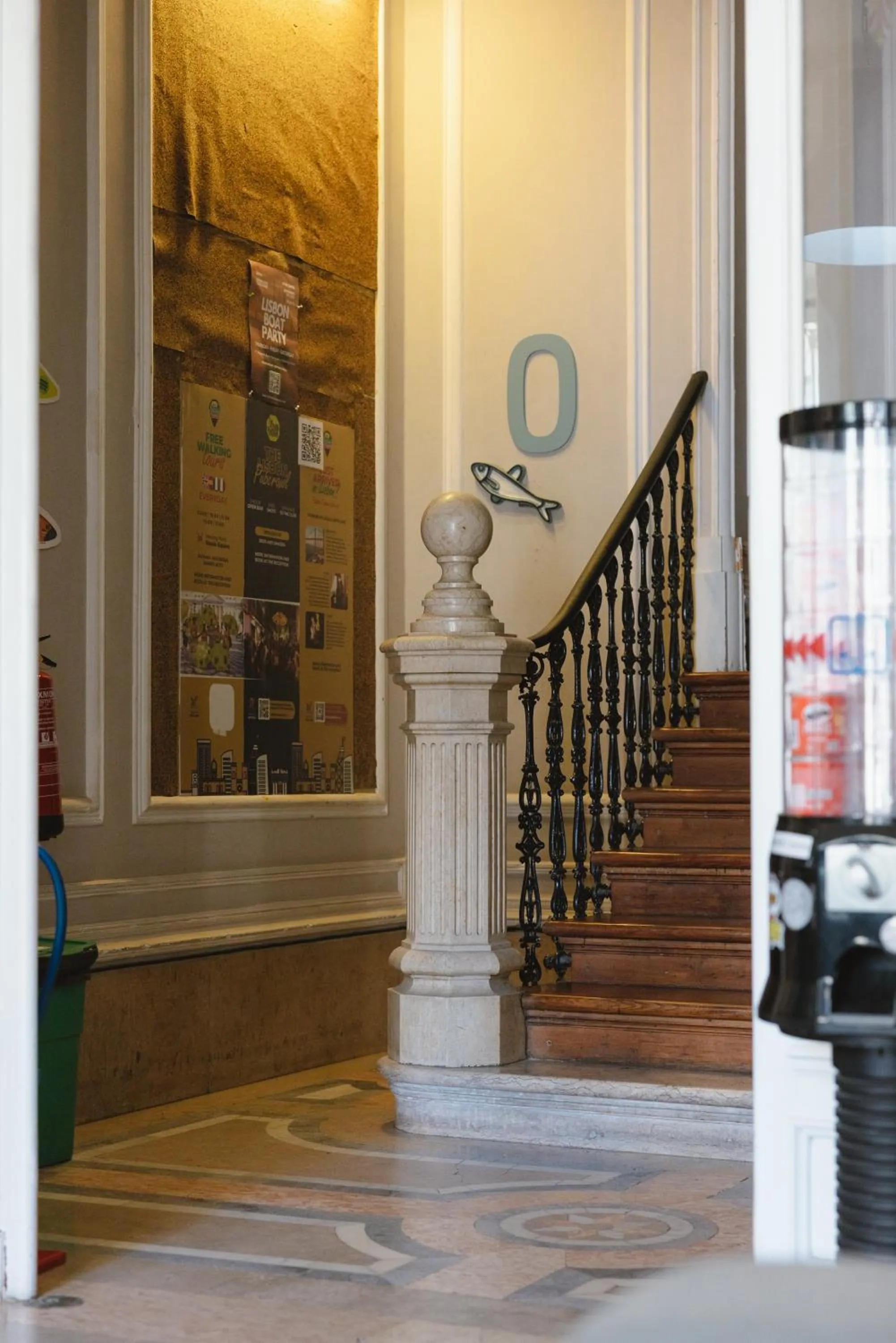 Property building in Lisb'on Hostel