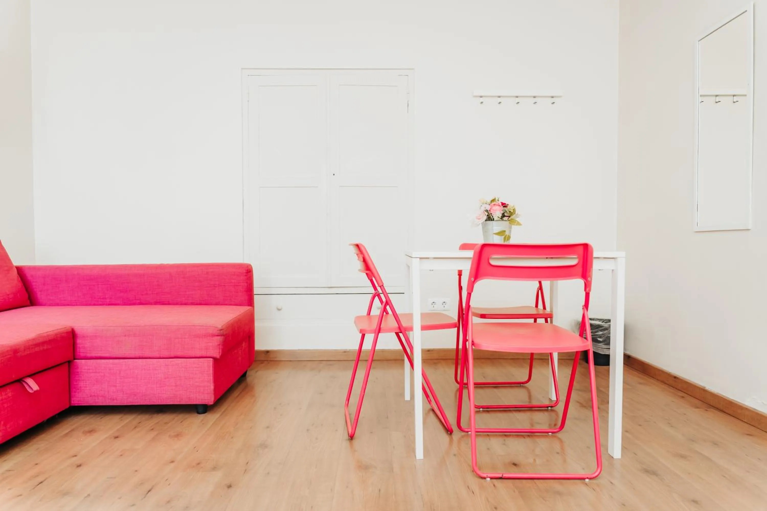 Decorative detail in Lisb'on Hostel