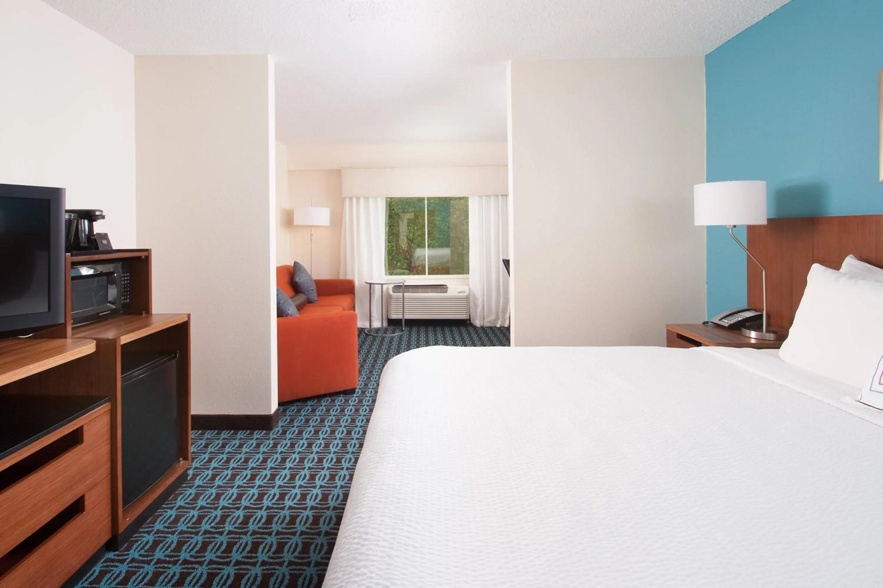 Photo of the whole room, Bed in Fairfield Inn Charlotte Gastonia