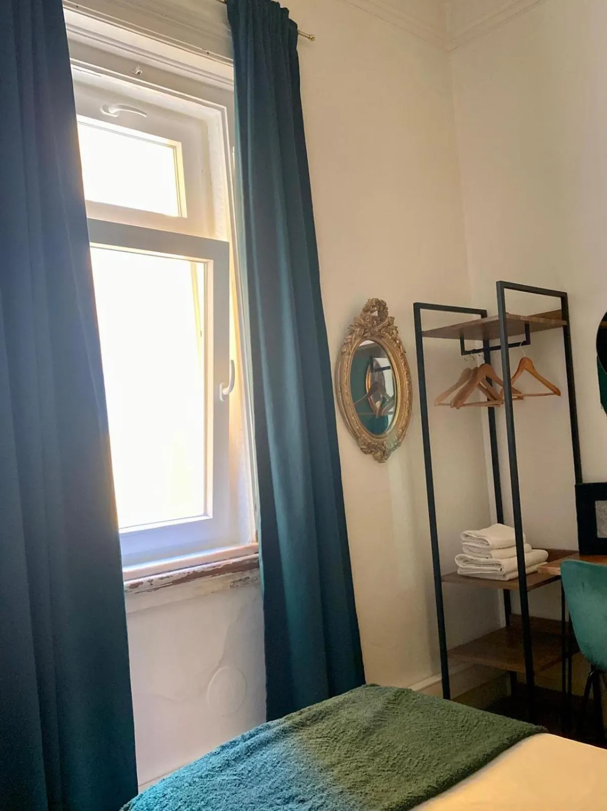 Bed in Lisbon Chillout Hostel Privates