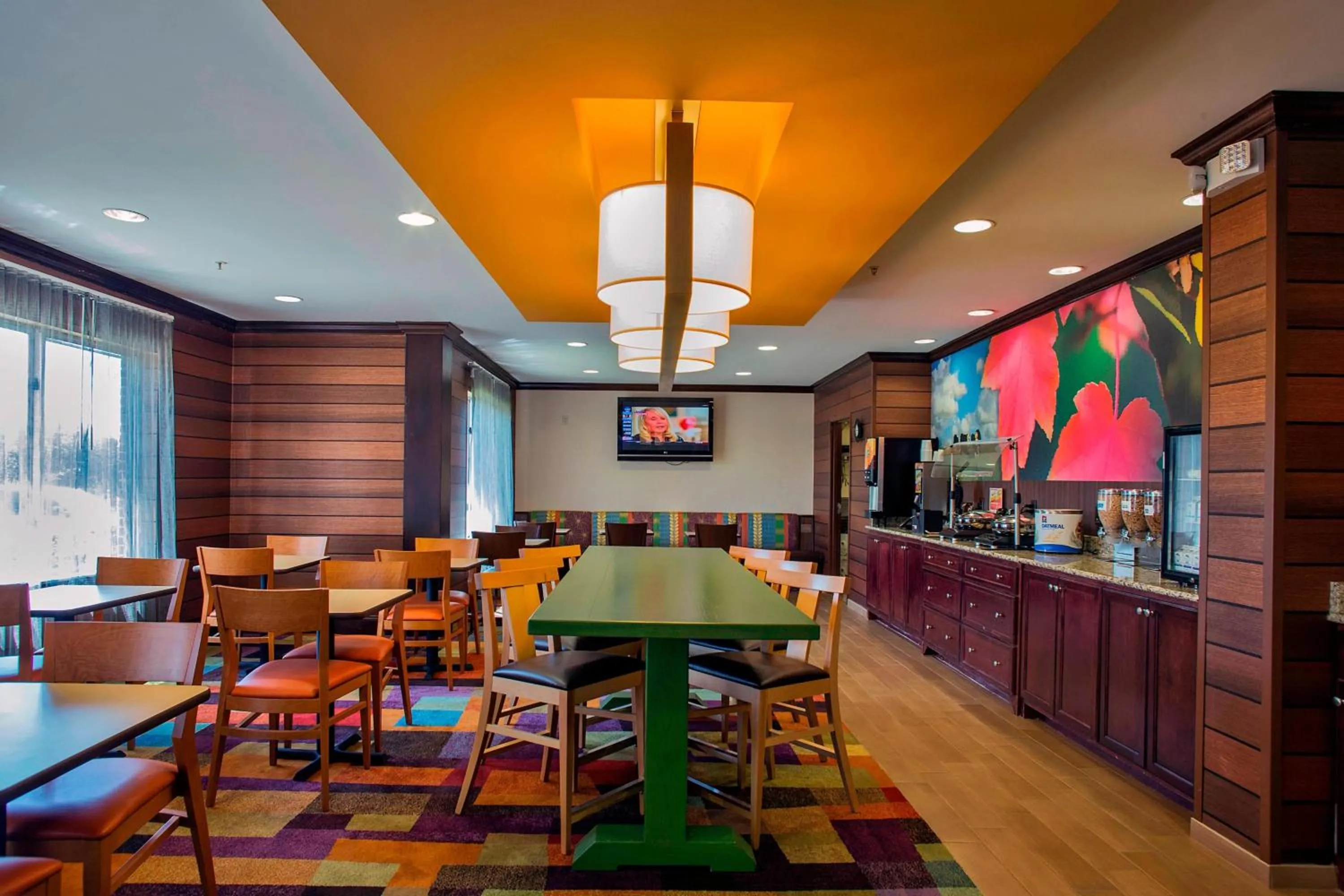 Breakfast in Fairfield Inn Charlotte Mooresville Lake Norman