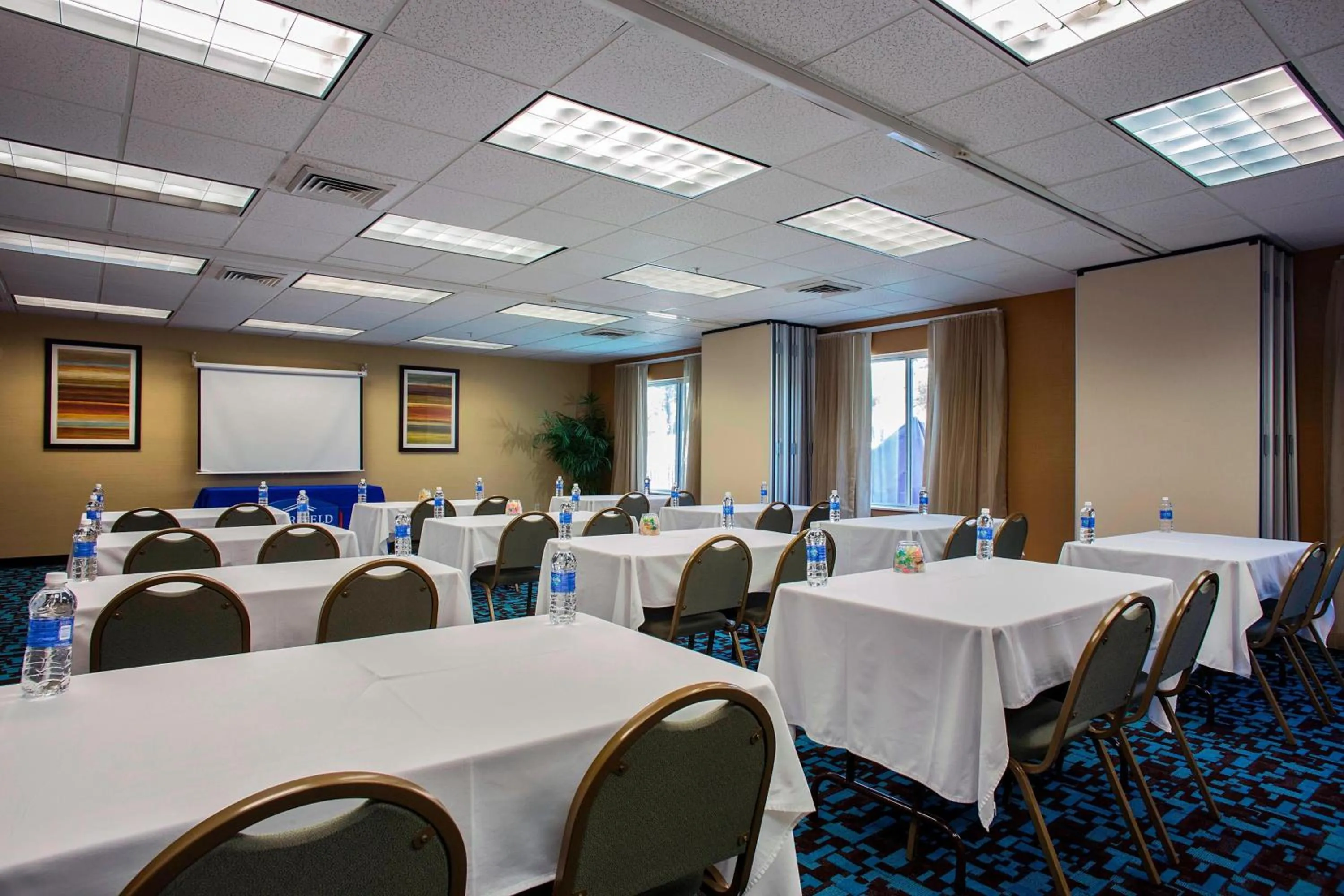 Meeting/conference room in Fairfield Inn Charlotte Mooresville Lake Norman