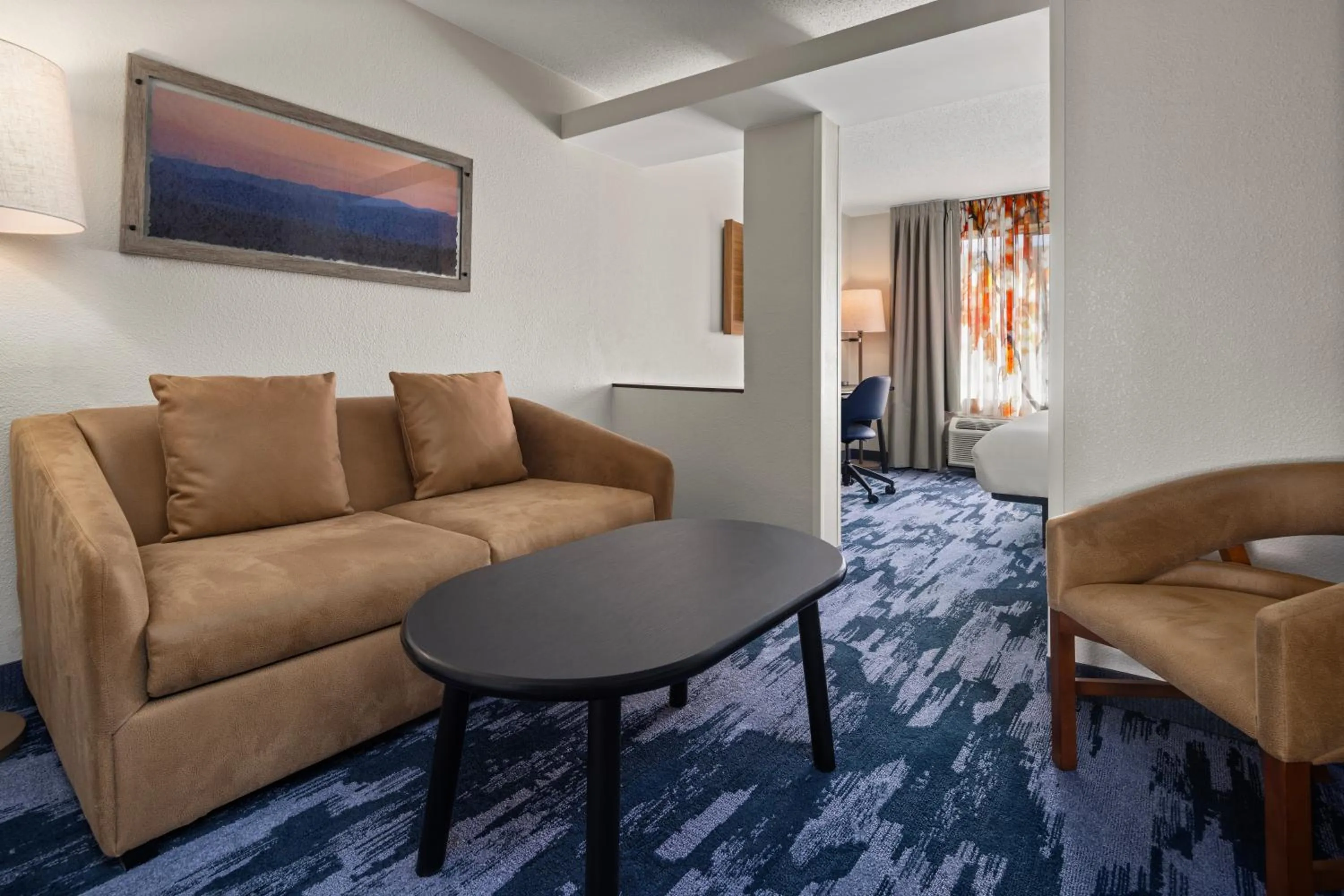 Bedroom in Fairfield Inn & Suites by Marriott Columbus East