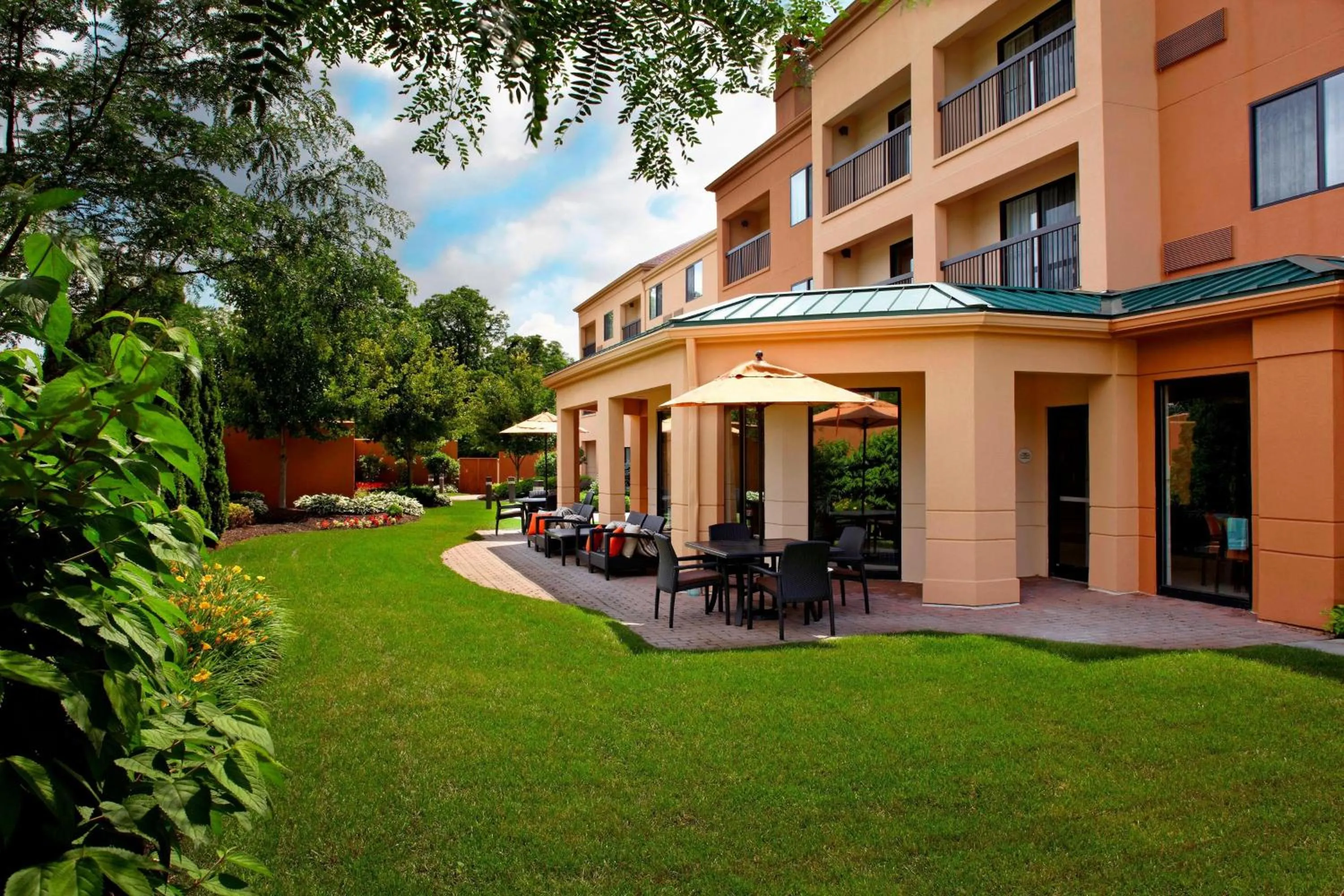 View (from property/room) in Courtyard Newark Granville