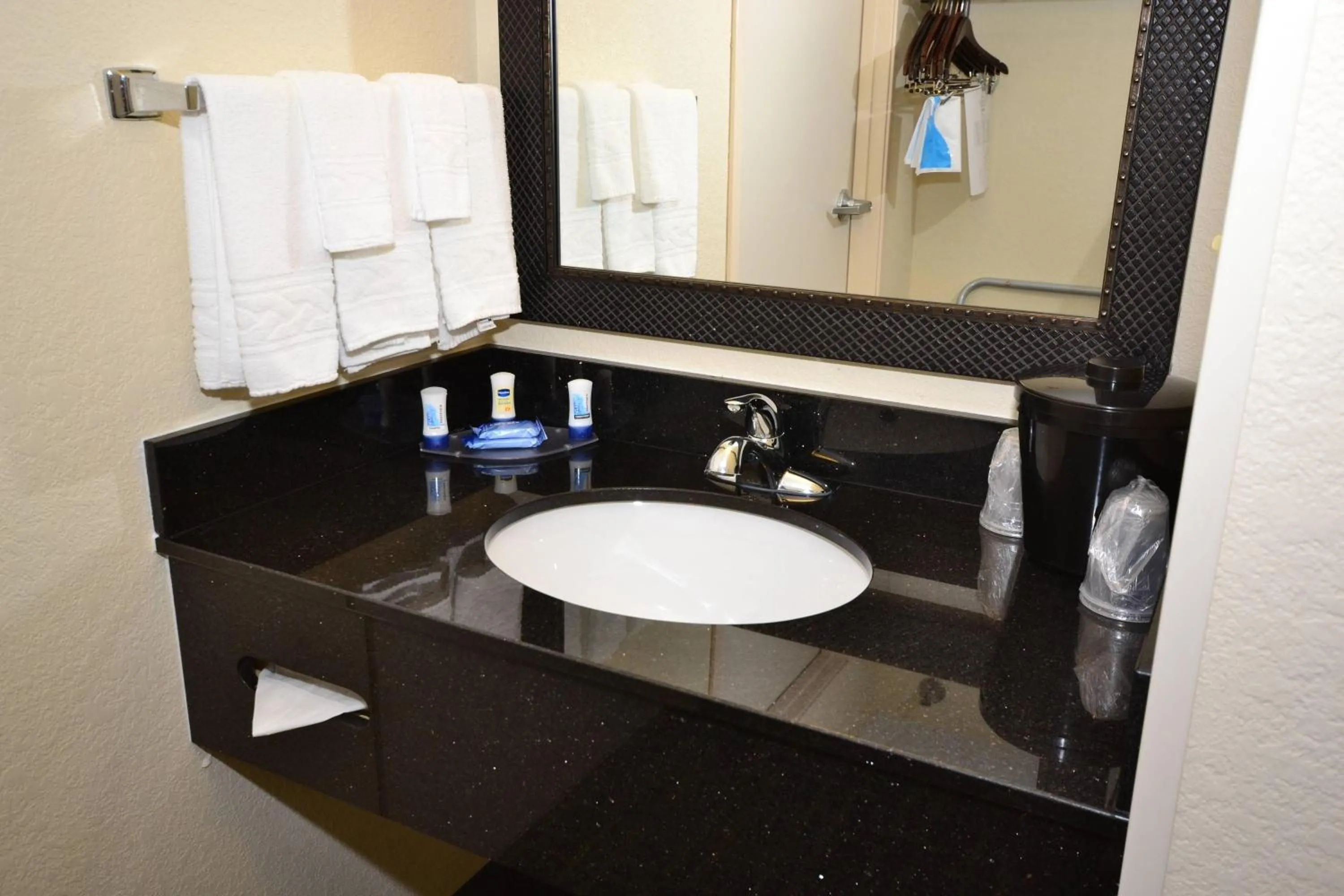 Bathroom in Fairfield Inn & Suites Jefferson City