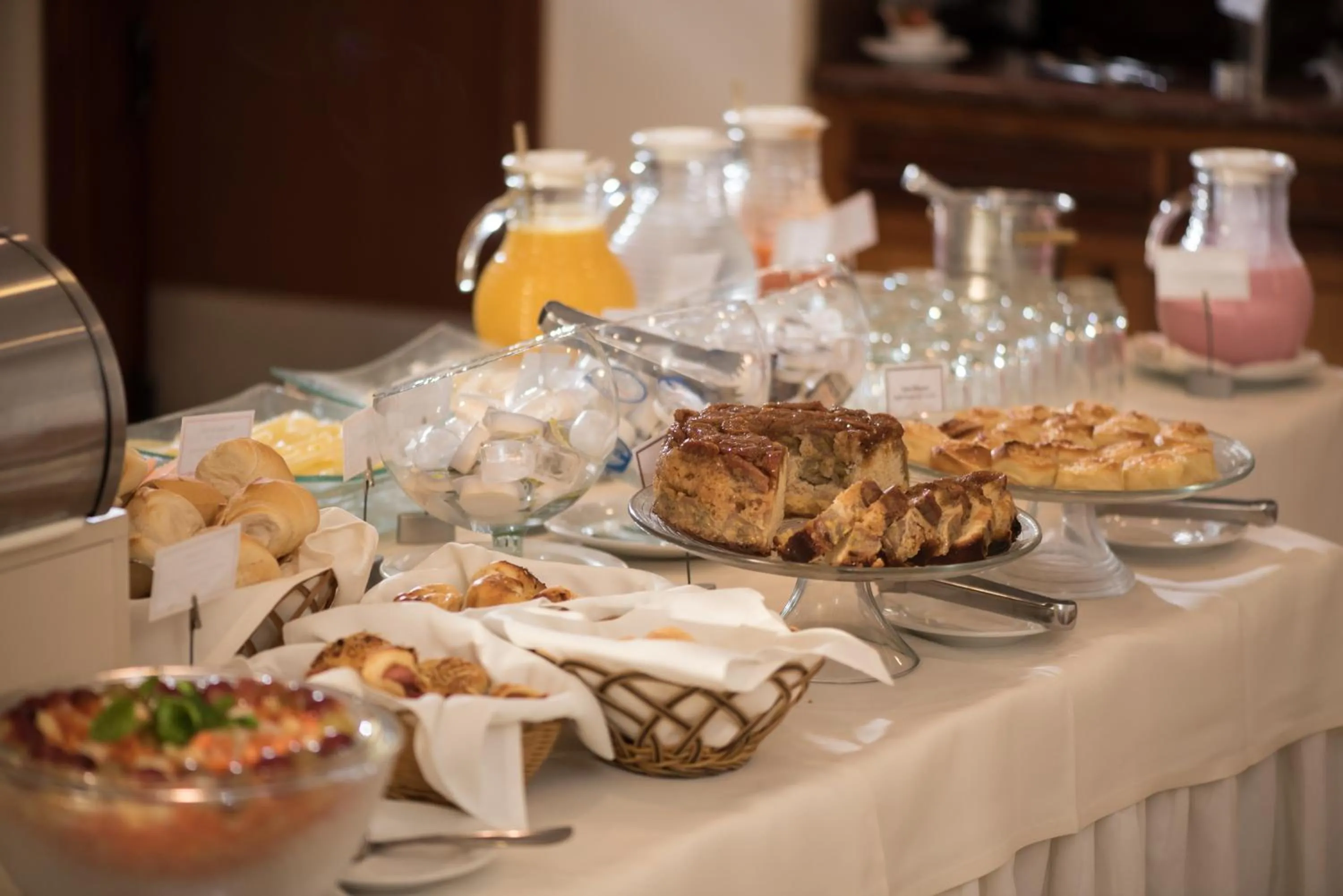 Breakfast in Saint Peter Hotel