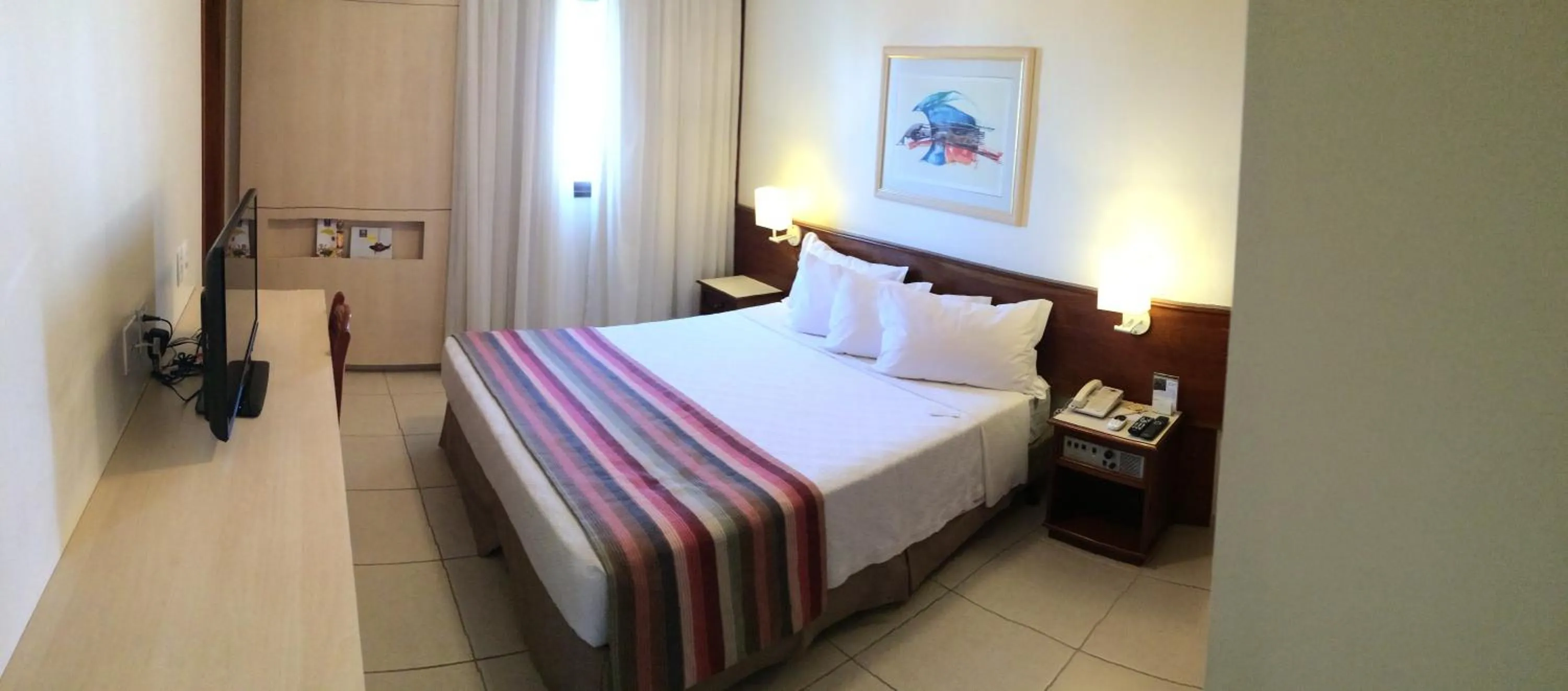 Photo of the whole room, Bed in Saint Peter Hotel