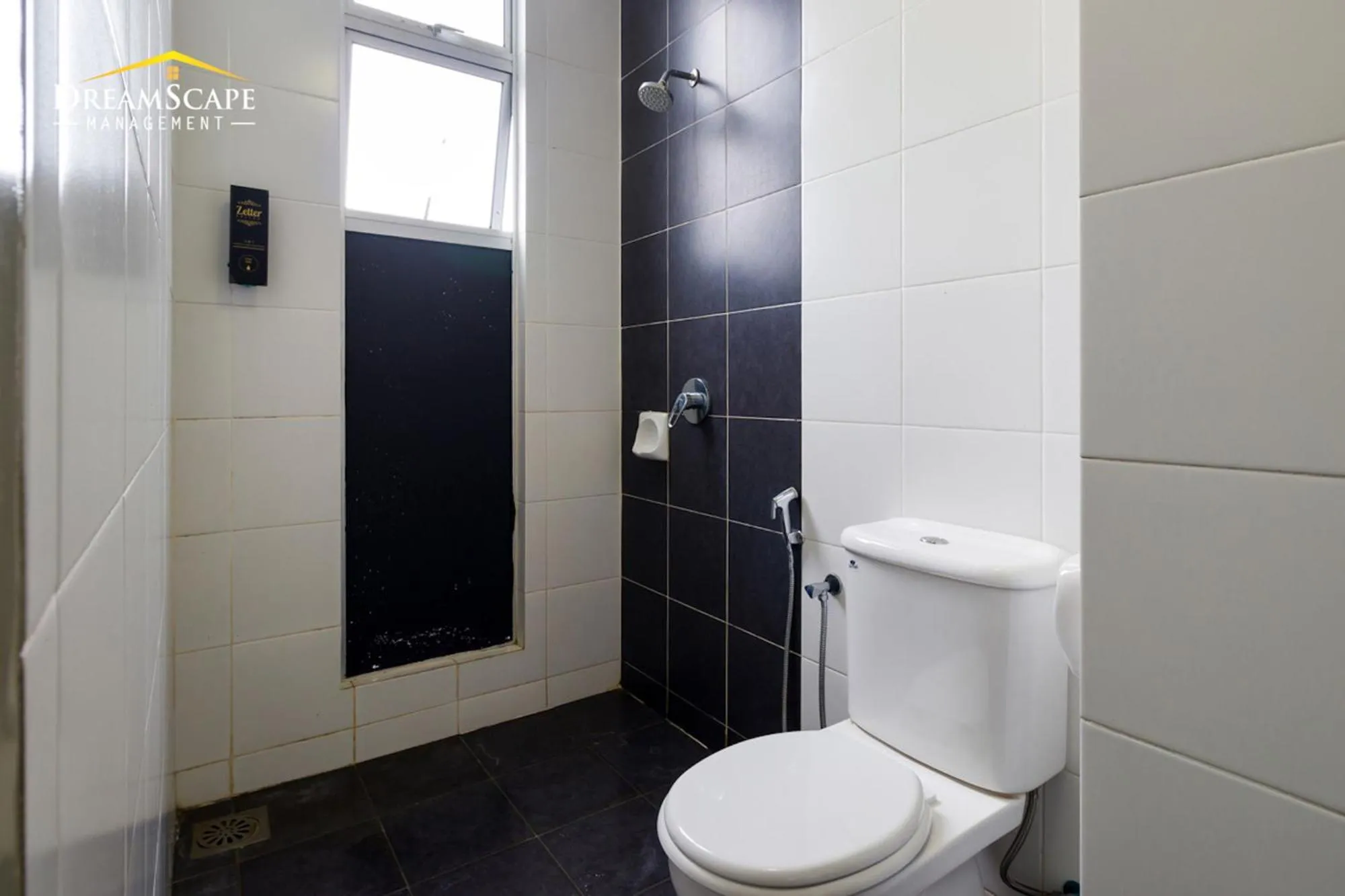 Zetter Suites @ Cameron