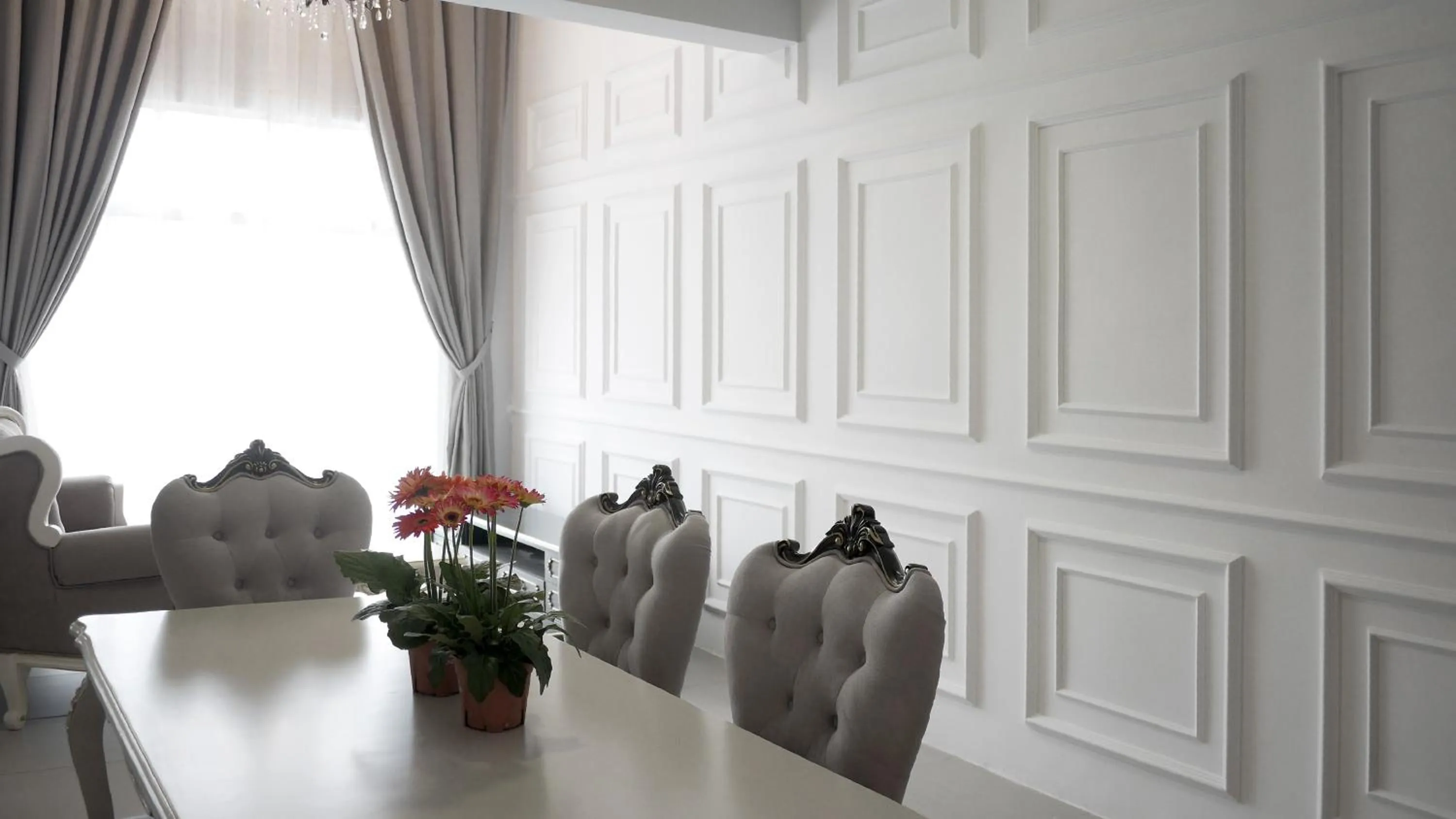 Zetter Suites @ Cameron