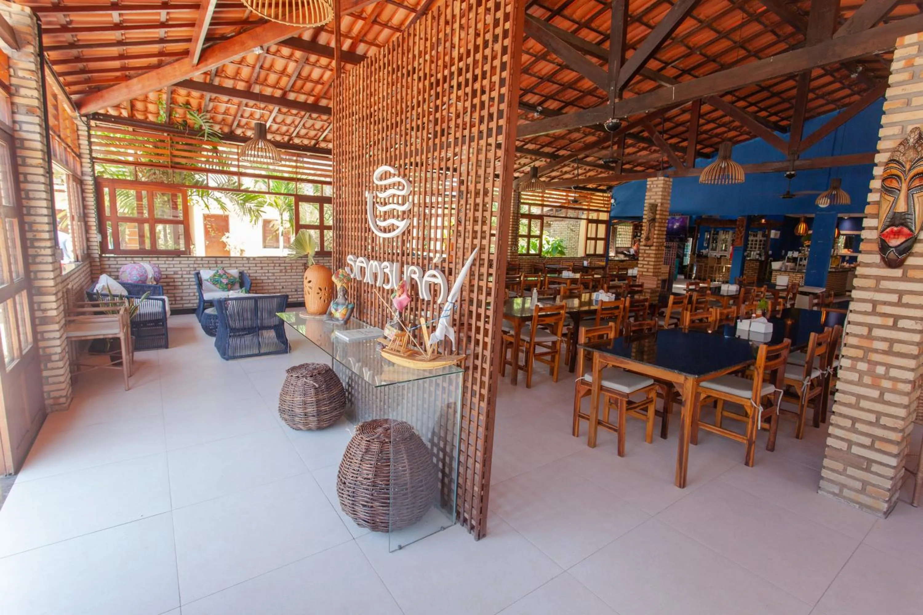 Restaurant/places to eat in Hotel Jangadas
