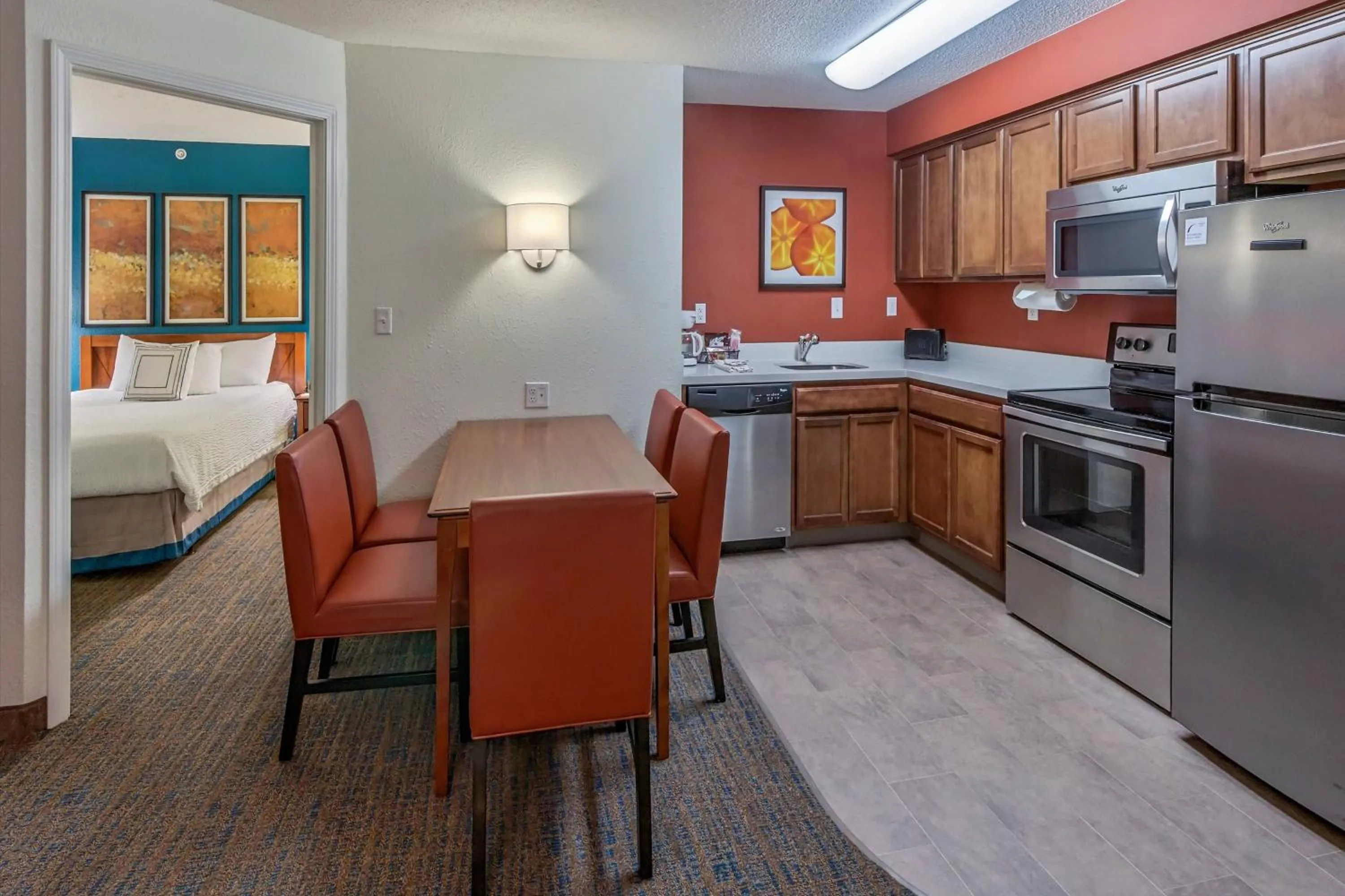 Bedroom in Residence Inn Columbus