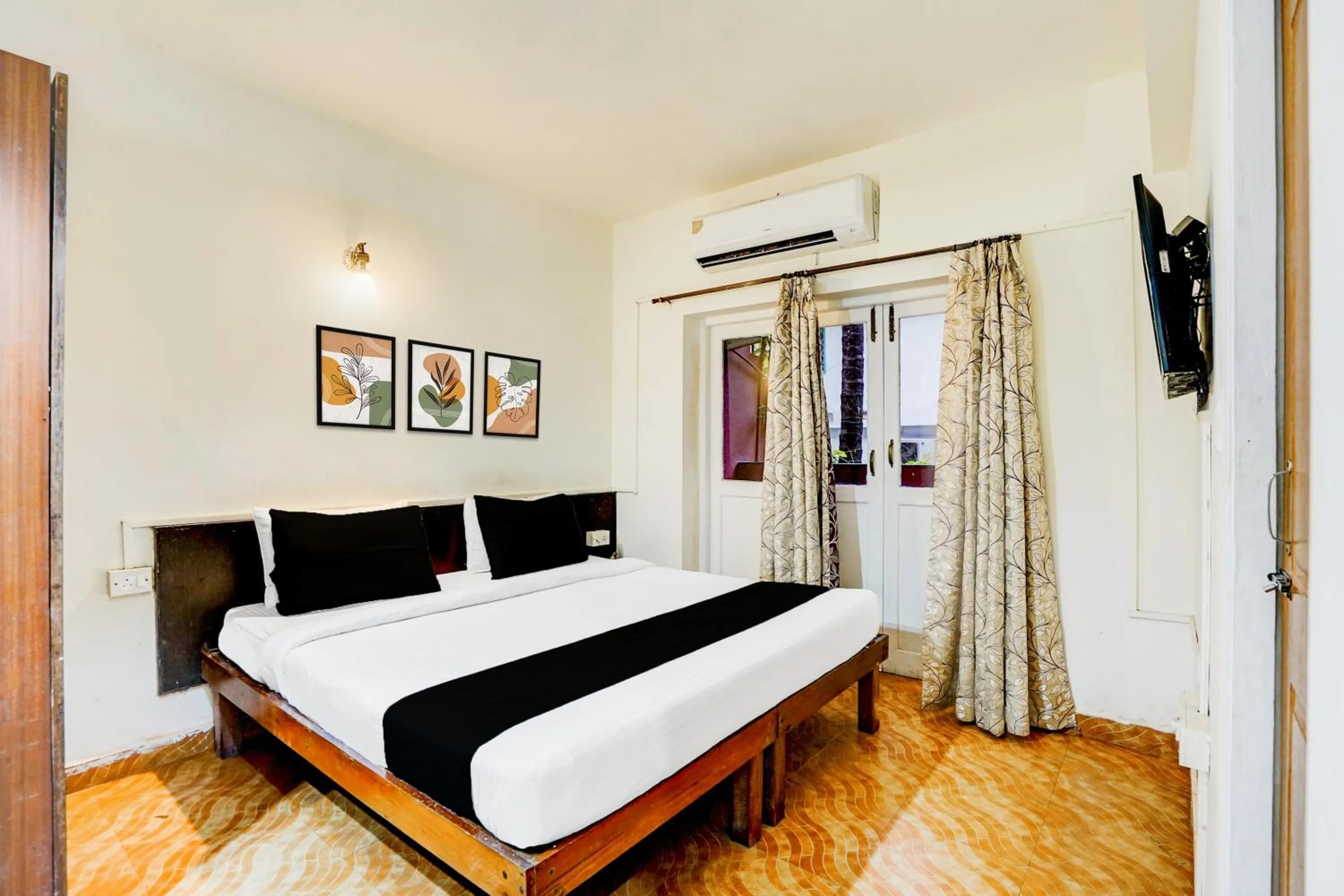 Super Collection O Holiday Street Calangute Formerly Shruti Resort