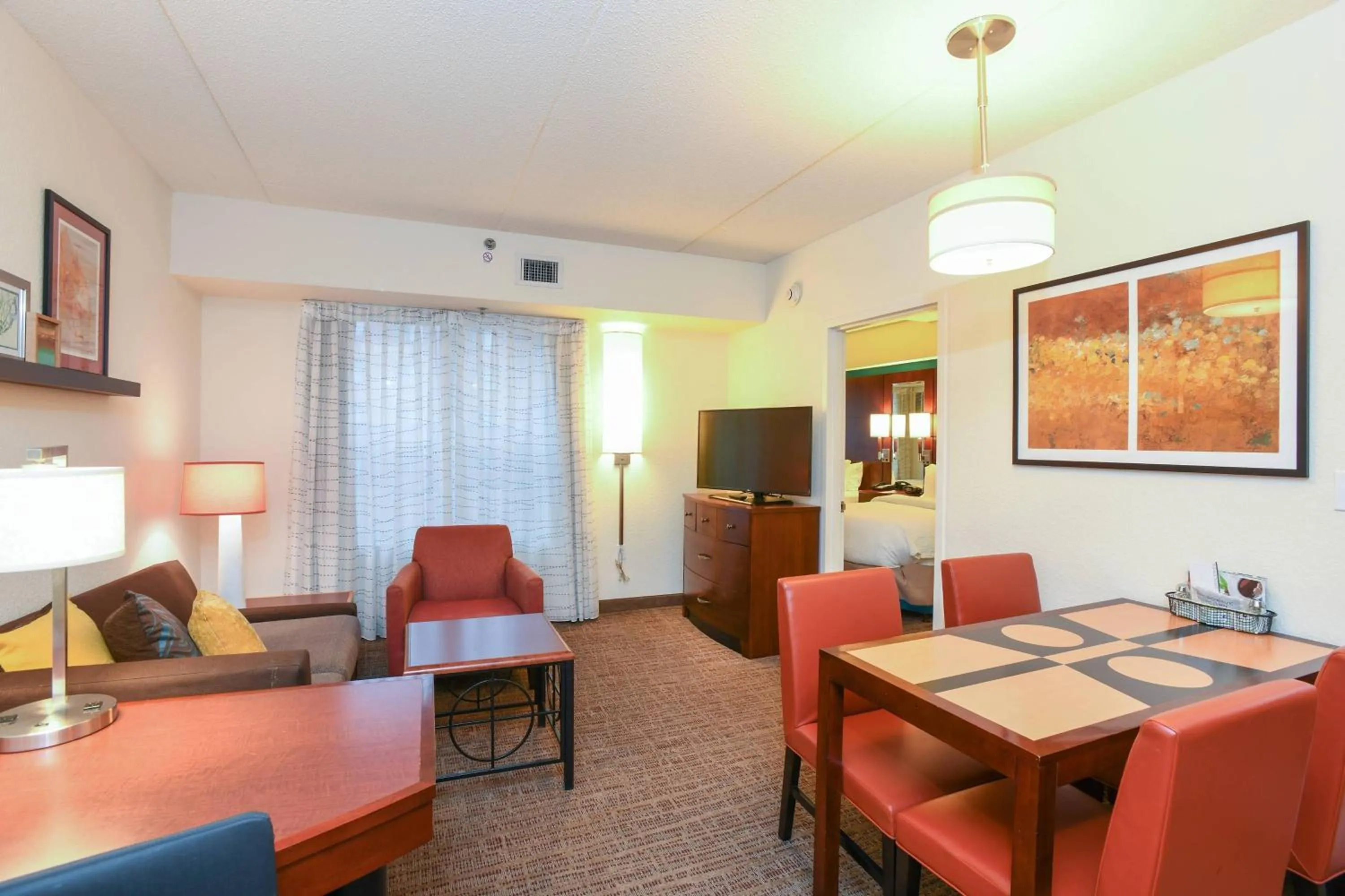 Bedroom in Residence Inn Cincinnati North West Chester