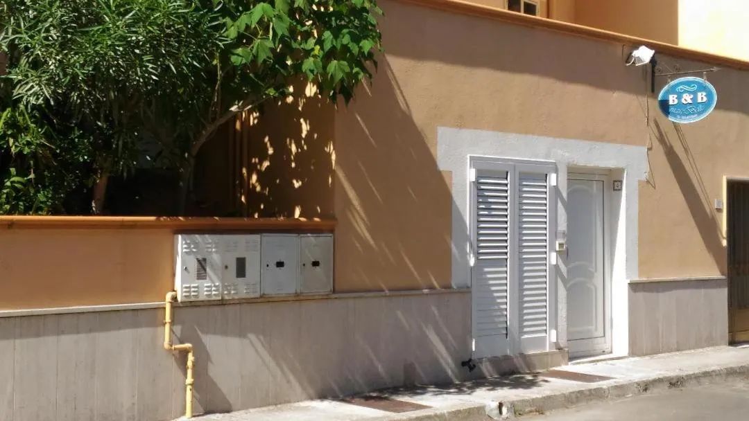 Property building in B&B Marebello