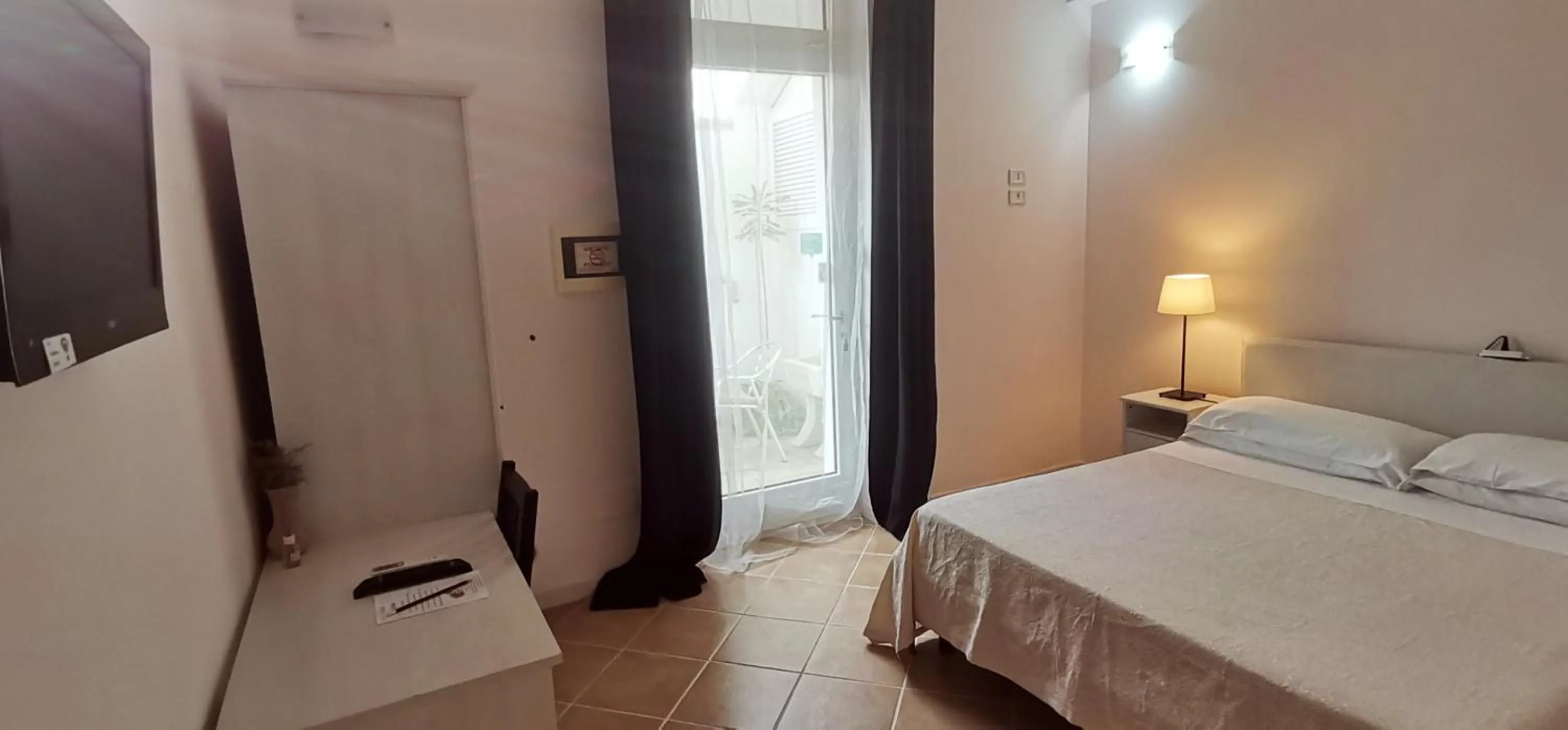 Bed in B&B Marebello