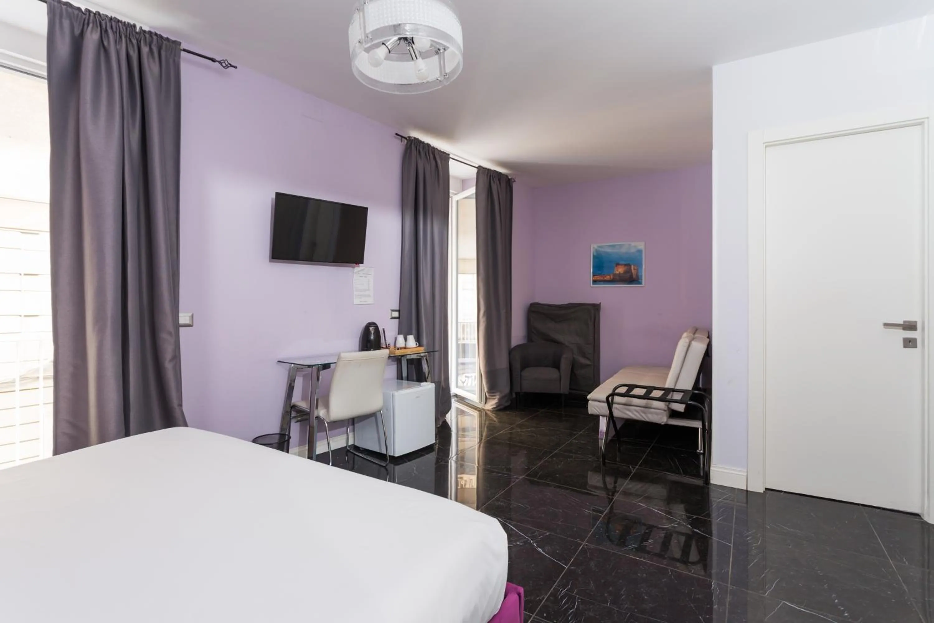 Bed in Chiaia 205 By Dimorra