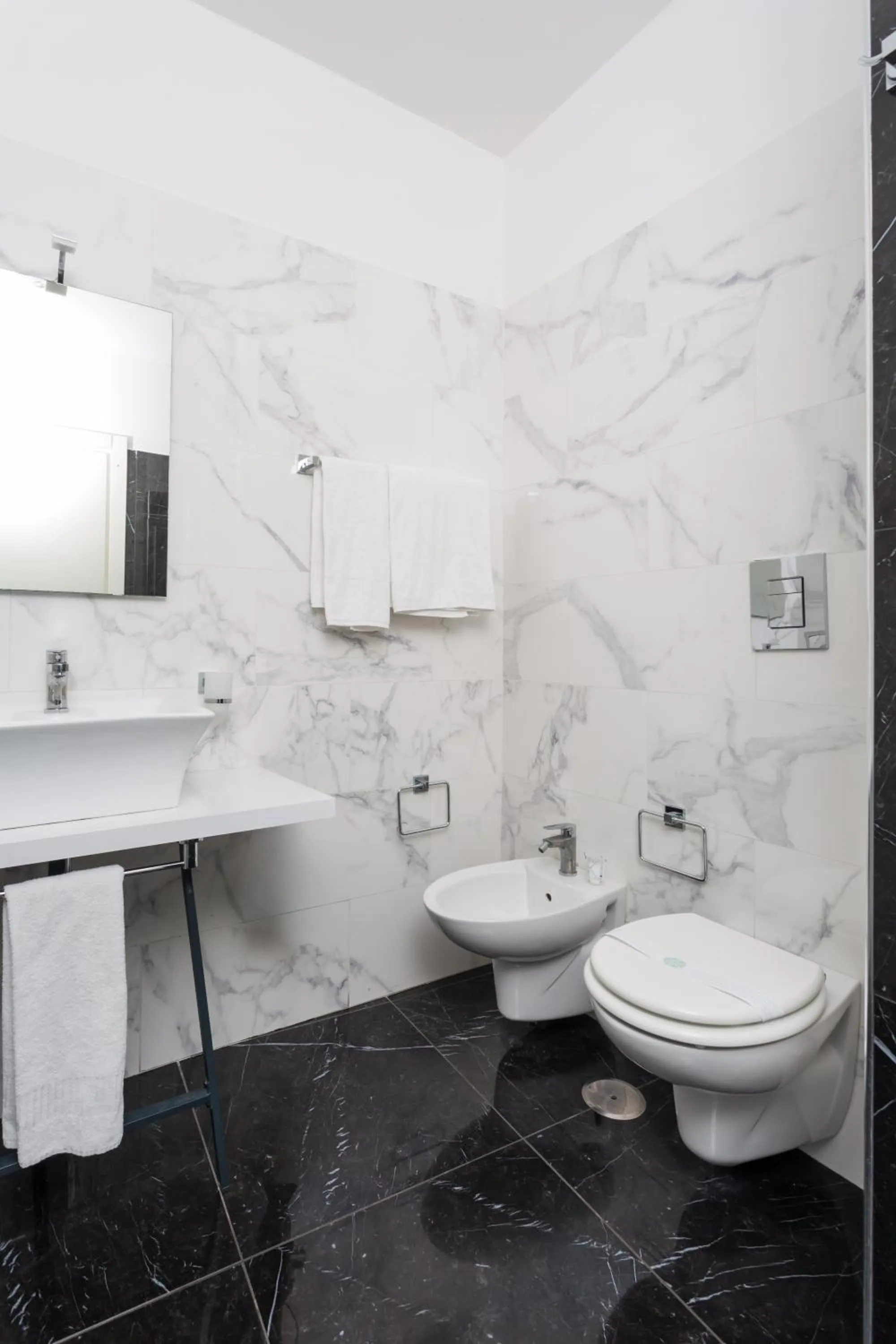 Chiaia 205 By Dimorra