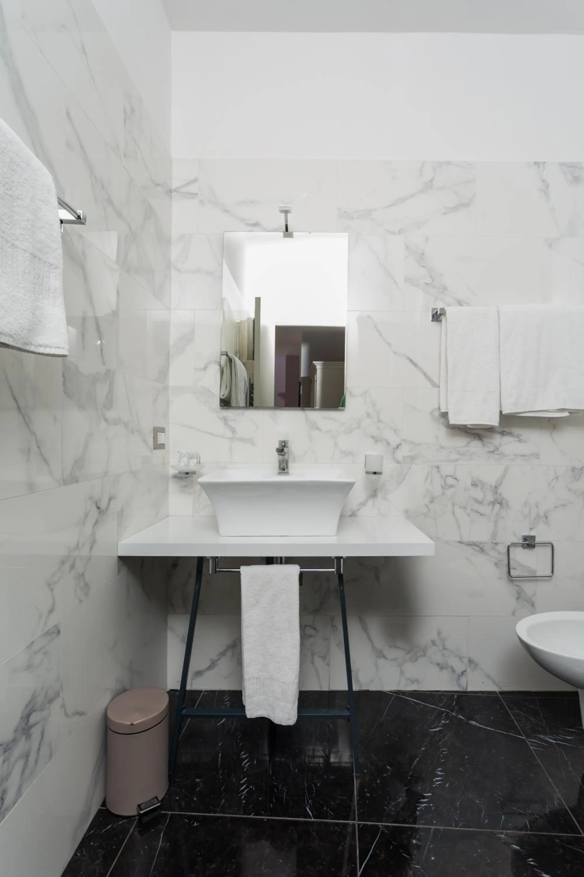 Chiaia 205 By Dimorra