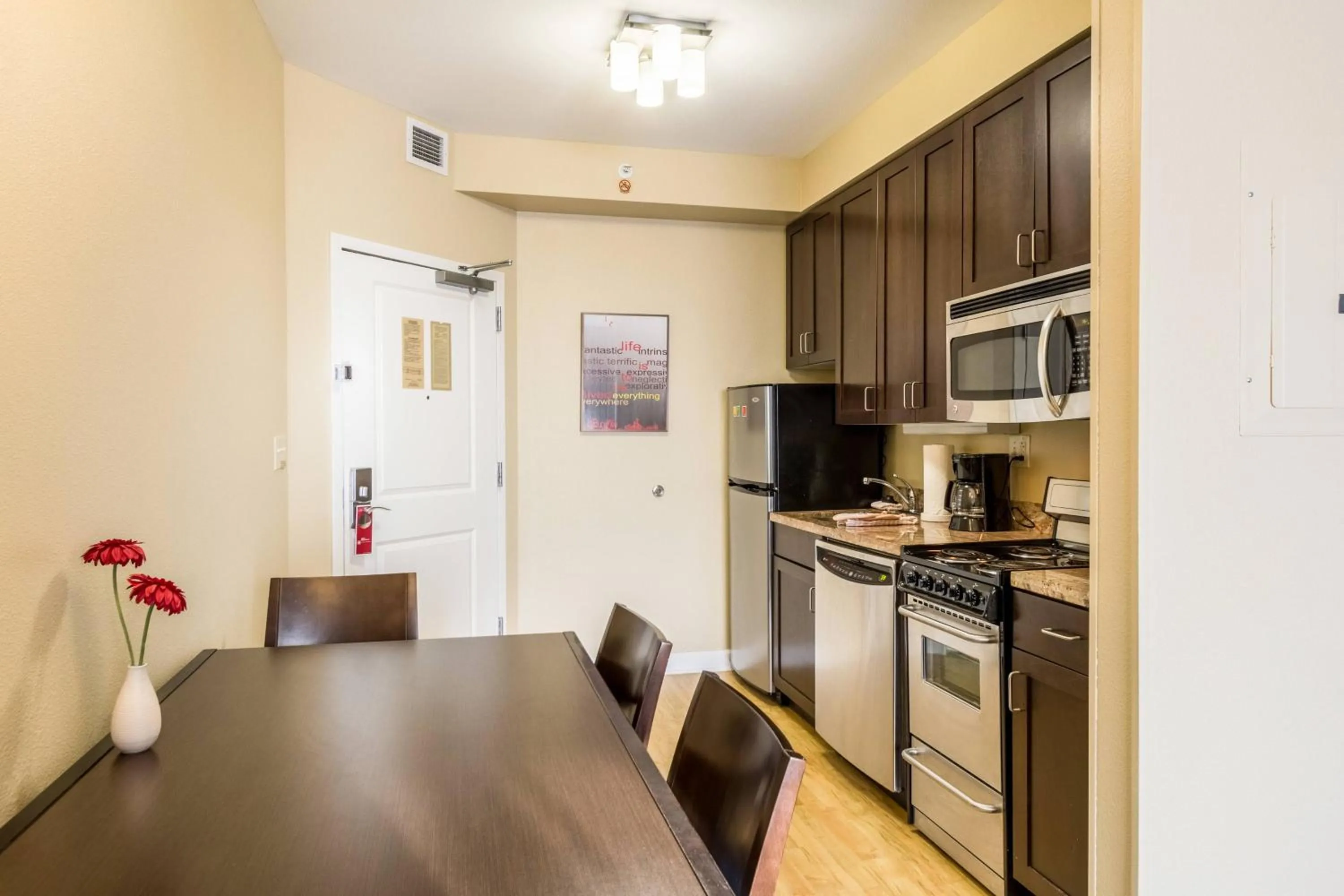 Bedroom in TownePlace Suites Dayton North