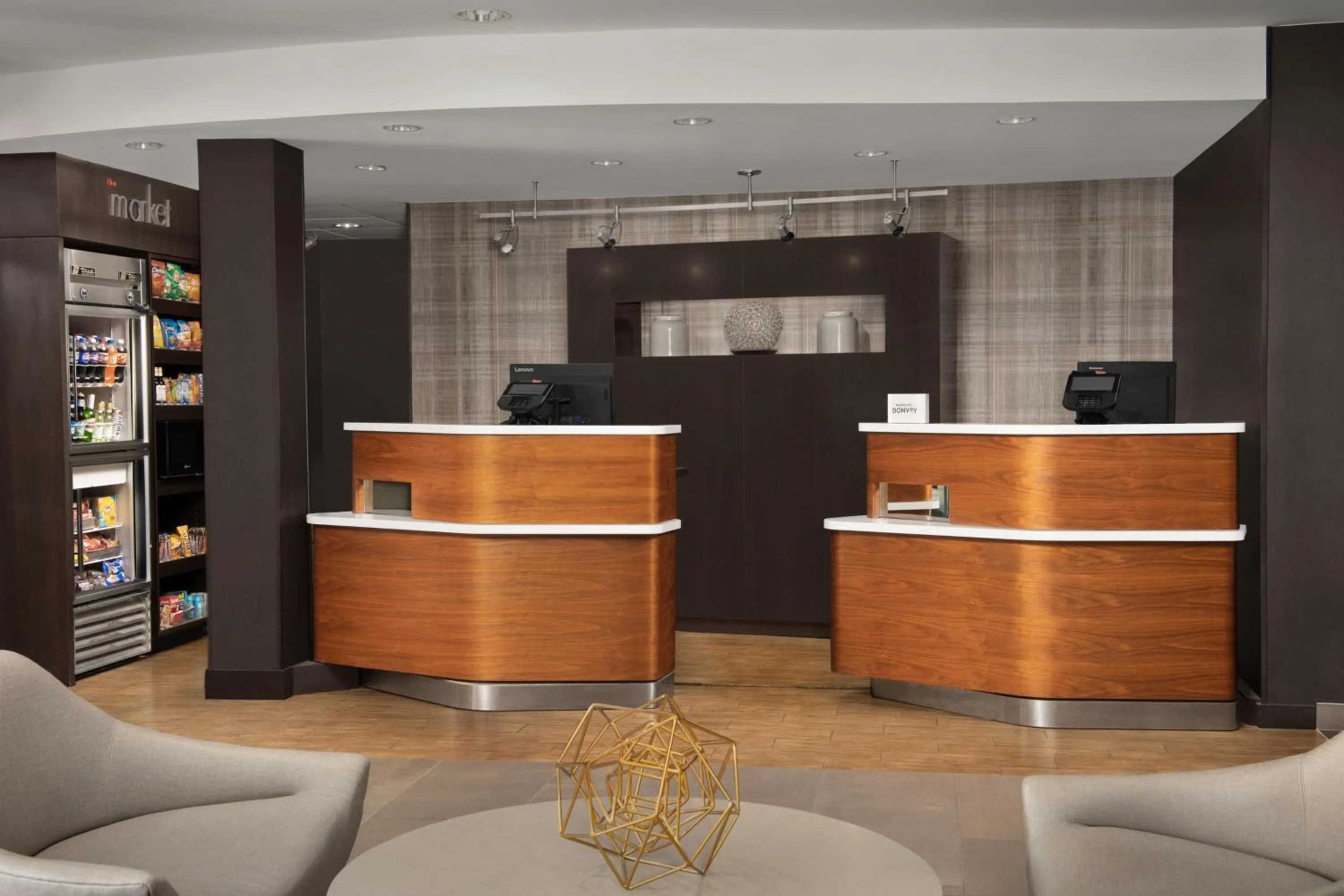 Lobby or reception in Courtyard by Marriott Dothan