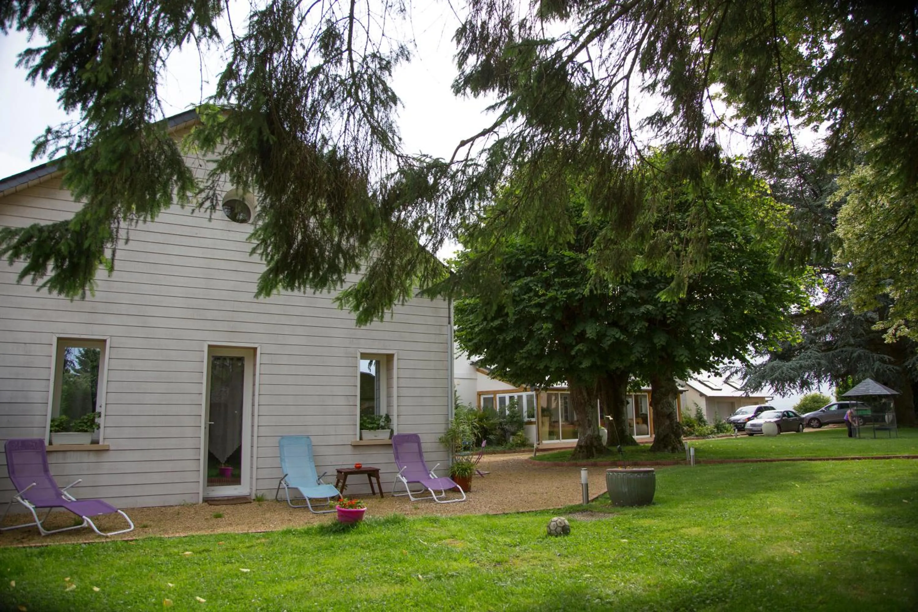Property building in Le petit manoir