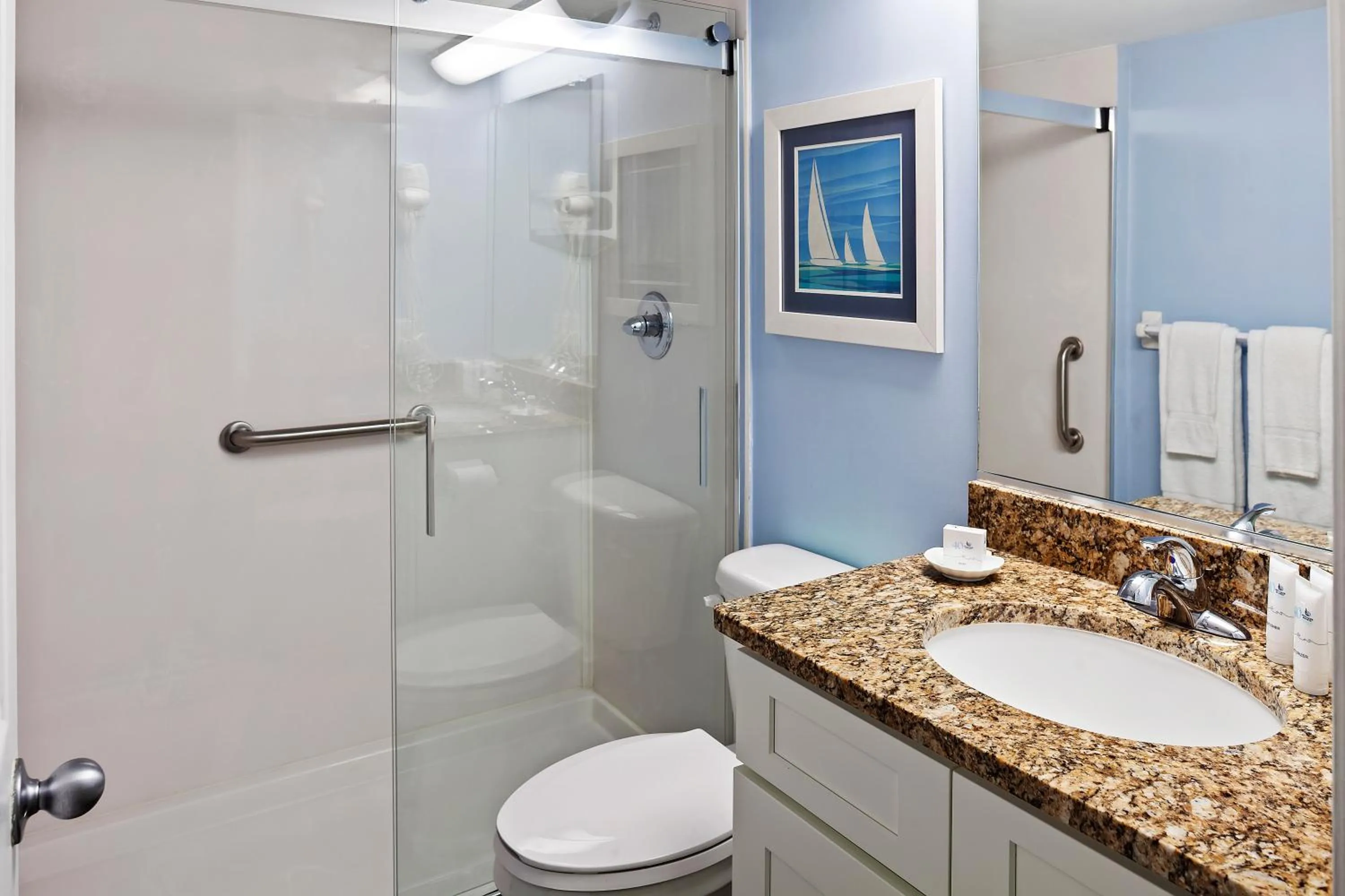 Bathroom in Royal Floridian Resort by Spinnaker