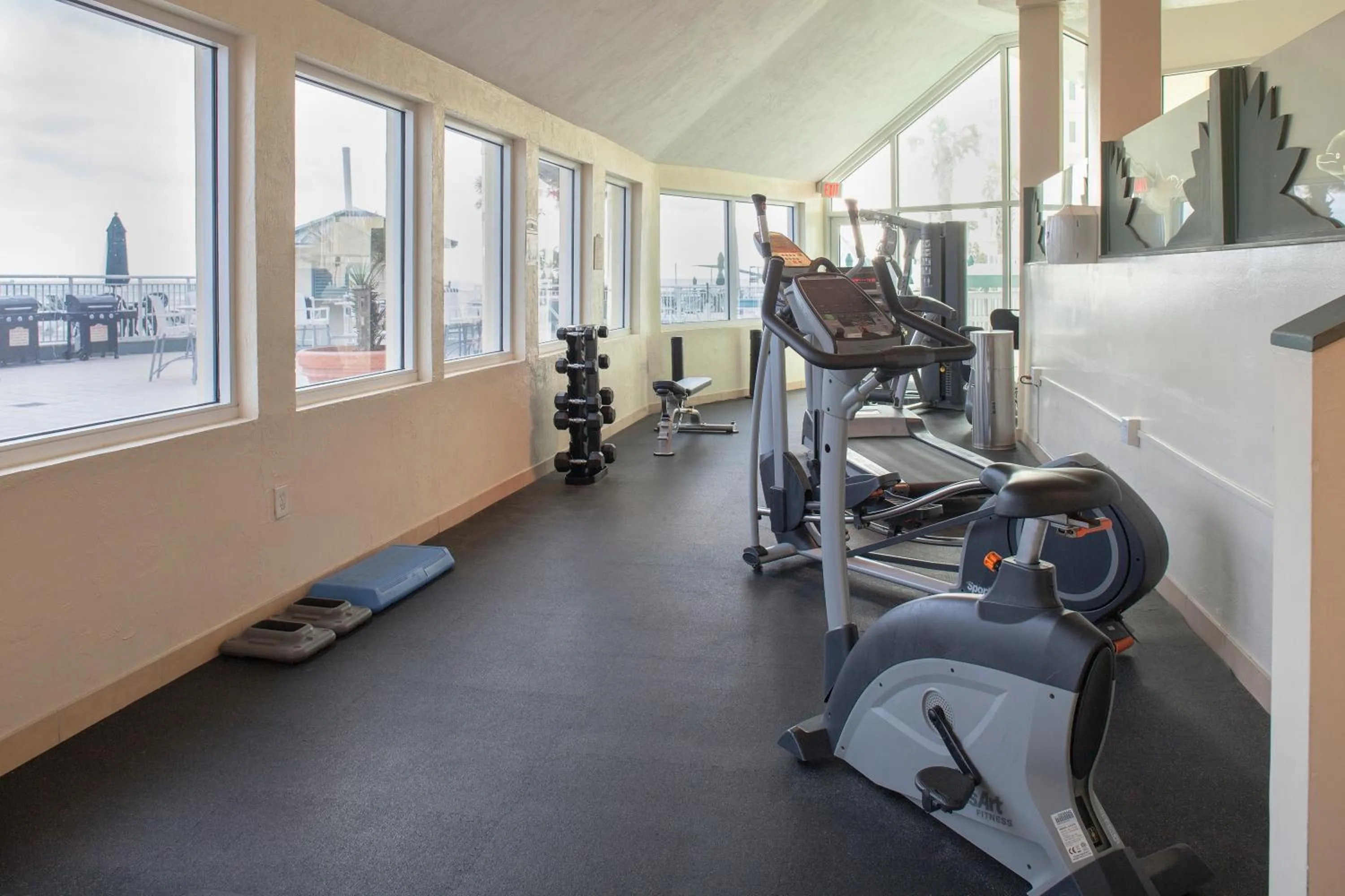Fitness centre/facilities in Royal Floridian Resort by Spinnaker