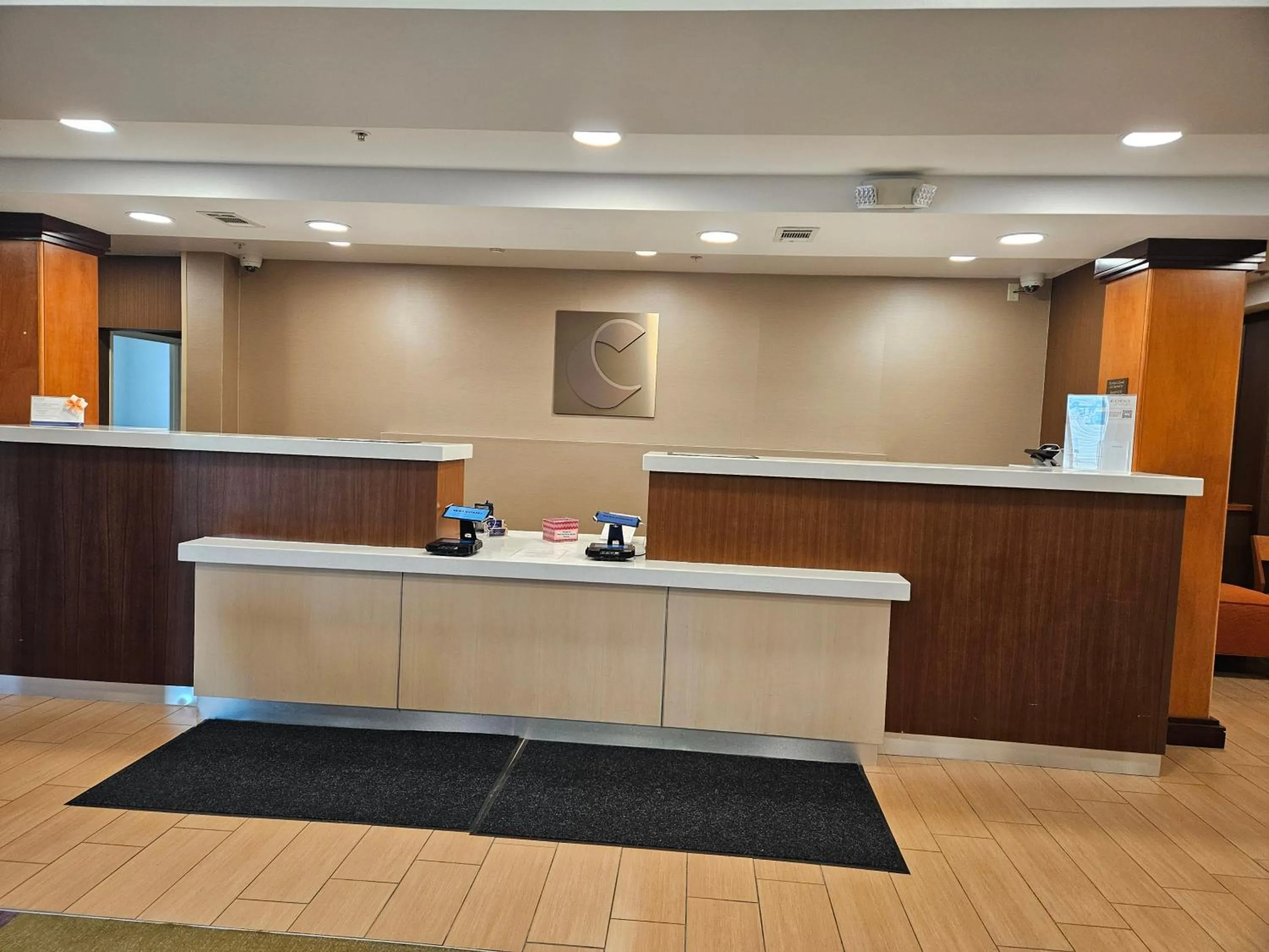 Lobby or reception in Comfort Inn & Suites Ankeny - Des Moines