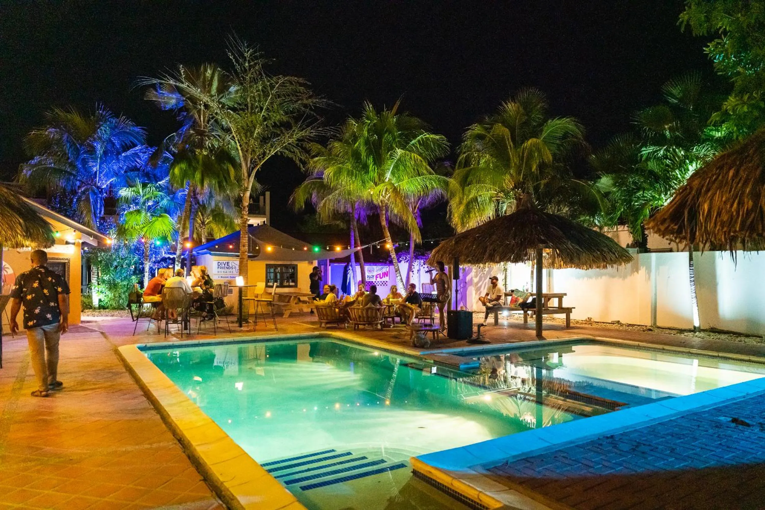 Pool view in Resort Bonaire