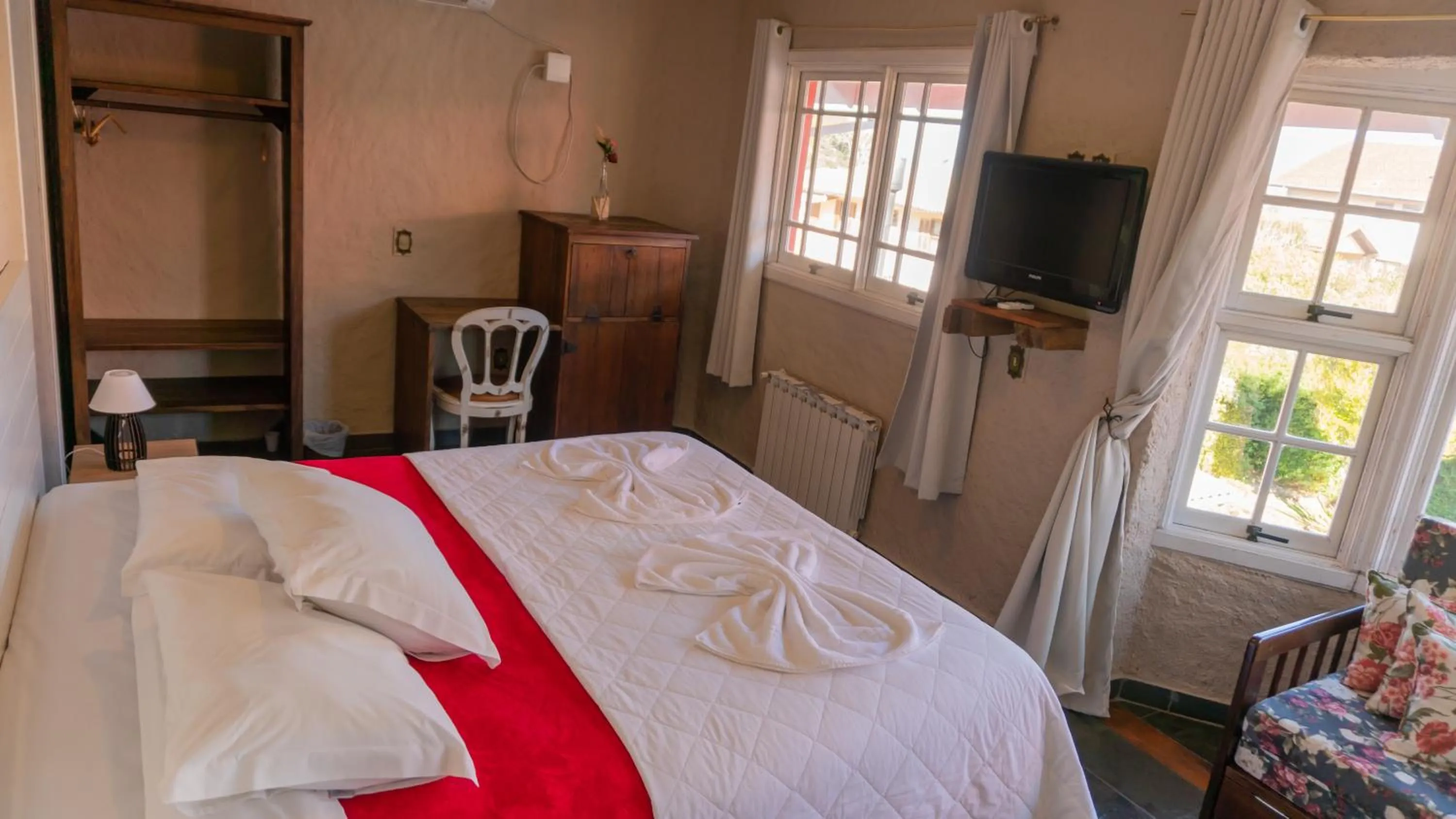 Bed in Aardvark Inn Pousada